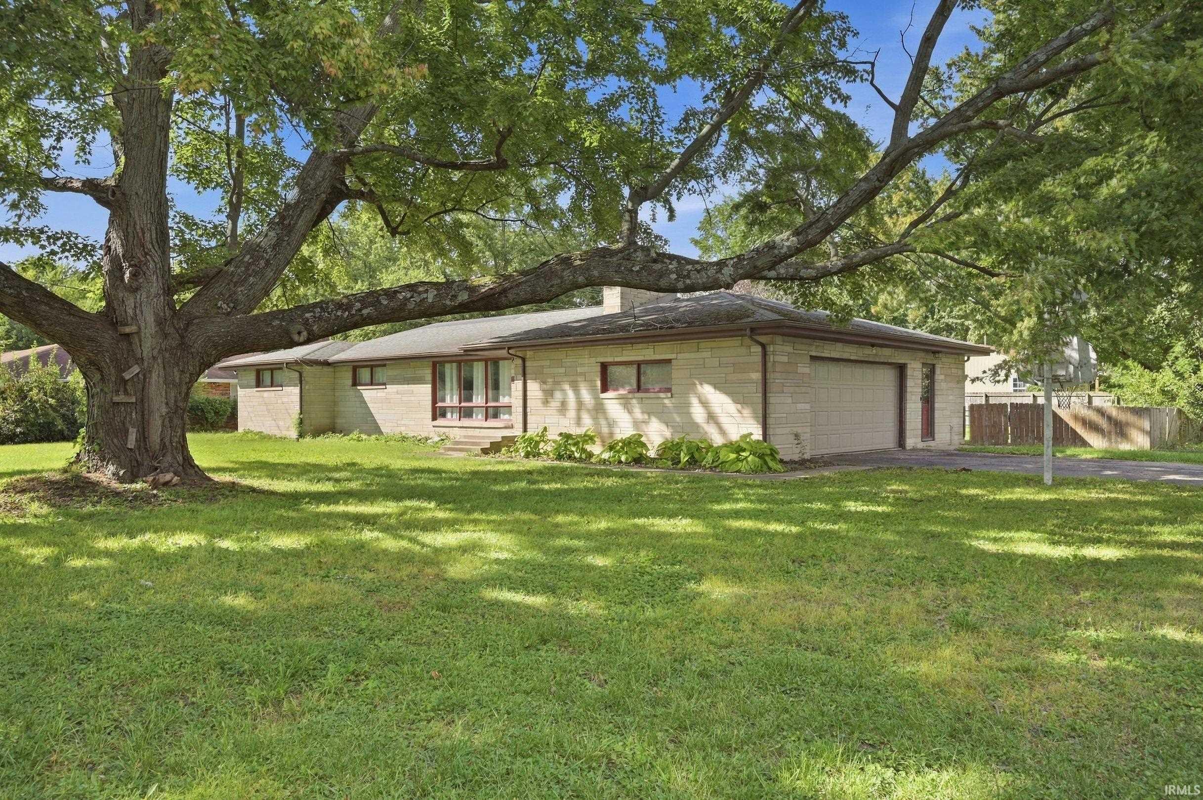 Photo 2 of Manufactured home for sale at 3900 W Riverside Ave, Muncie, IN 47304 | MLS# 202638162 | Listing updated on 2026-09-15