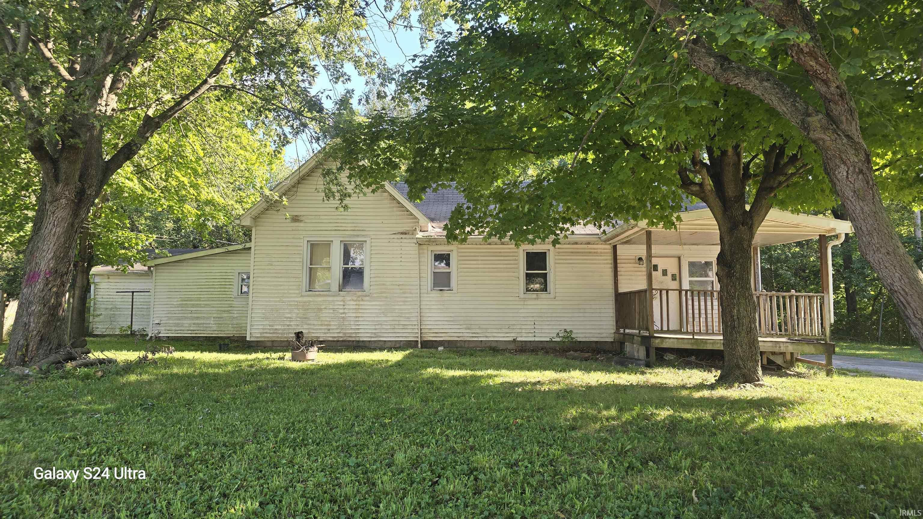 Photo 2 of Sale Pending at 615 S Grove St, Marion, IN 46953 | MLS# 202638171 | Listing updated on 2026-09-18