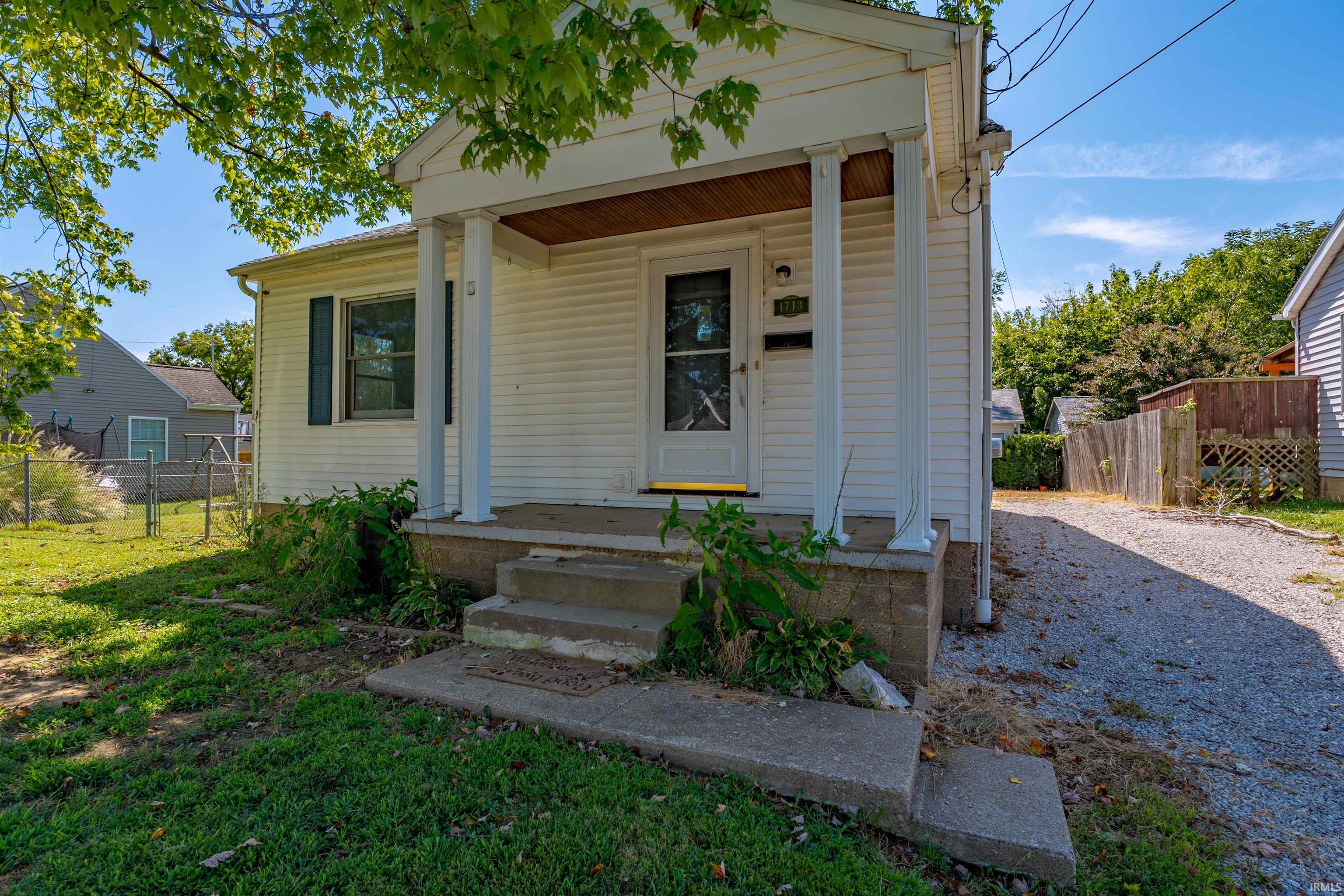 Photo 3 of Manufactured home for sale at 1713 Keck Ave, Evansville, IN 47711 | MLS# 202638172 | Listing updated on 2026-09-16