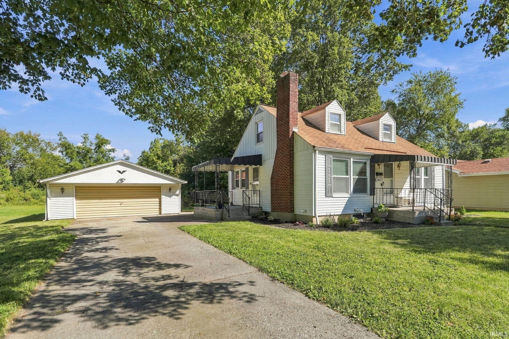 Photo 3 of Manufactured home for sale at 1302 Irene Ave, Fort Wayne, IN 46808 | MLS# 202638185 | Listing updated on 2026-09-16