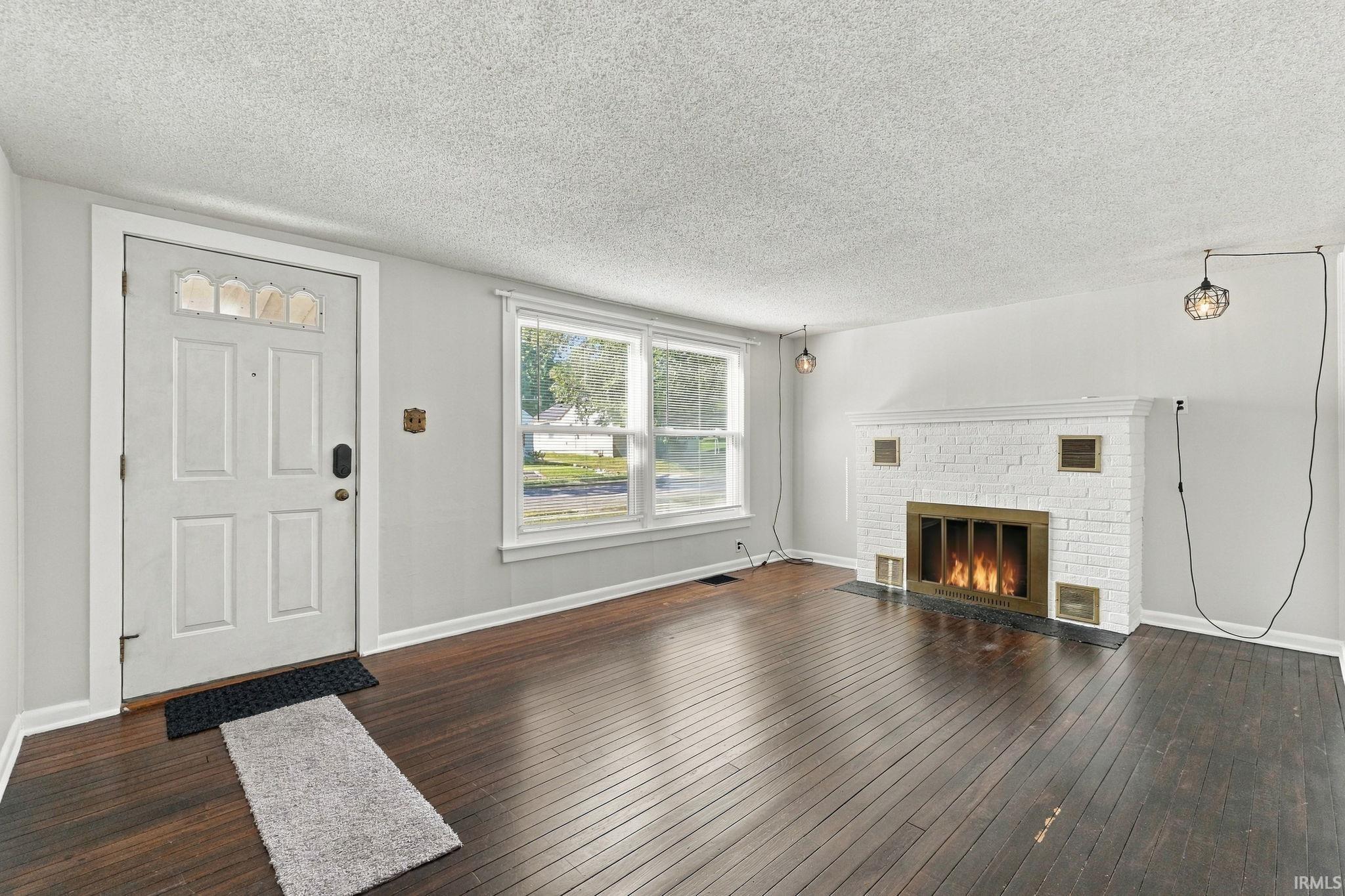 Photo 4 of Manufactured home for sale at 1302 Irene Ave, Fort Wayne, IN 46808 | MLS# 202638185 | Listing updated on 2026-09-16