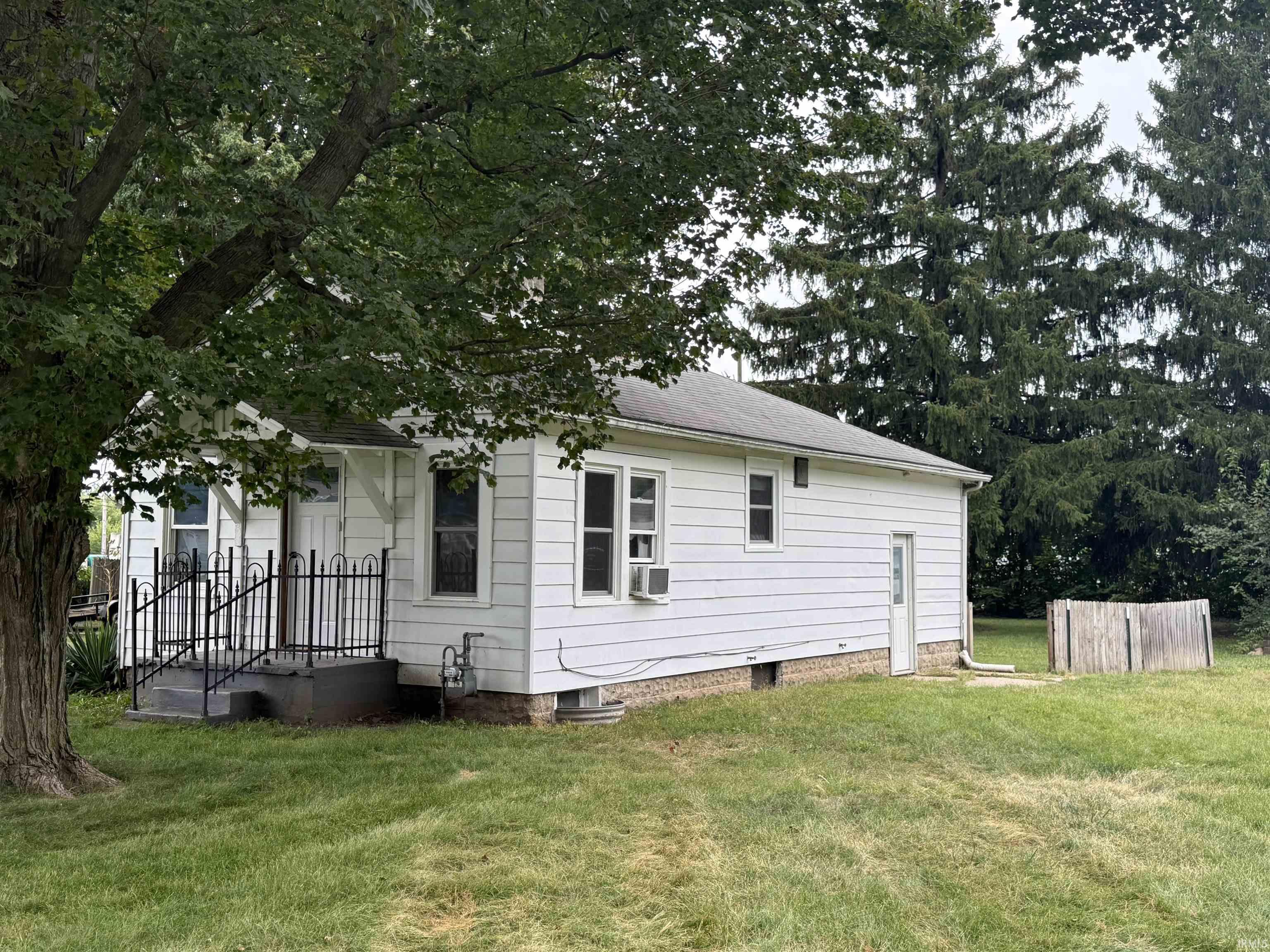 Photo 2 of Manufactured home for sale at 210 N Riverside Blvd, Goshen, IN 46526 | MLS# 202638188 | Listing updated on 2026-09-16