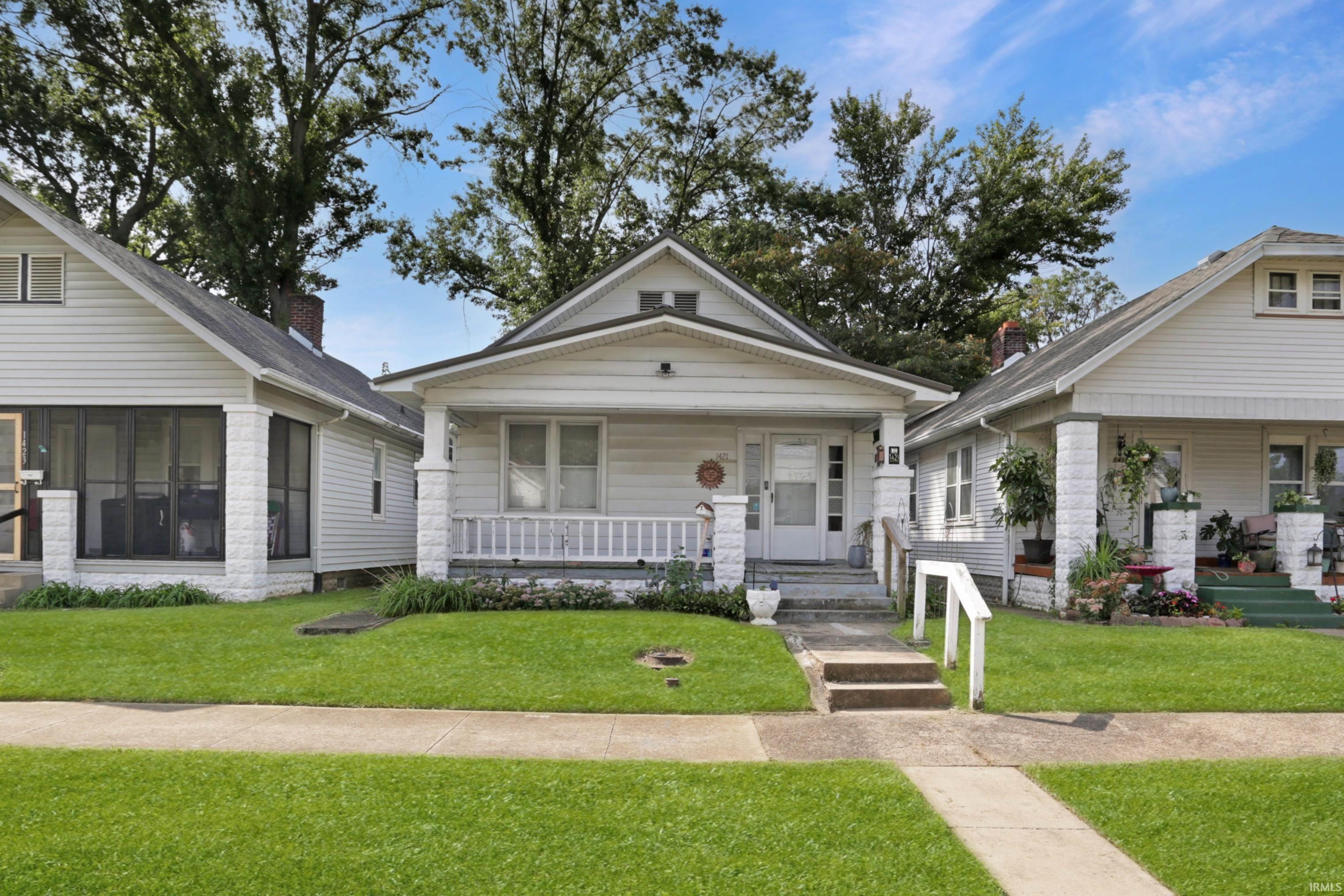 Manufactured home for sale at 1421 John St, Evansville, IN 47714 | MLS# 202638210