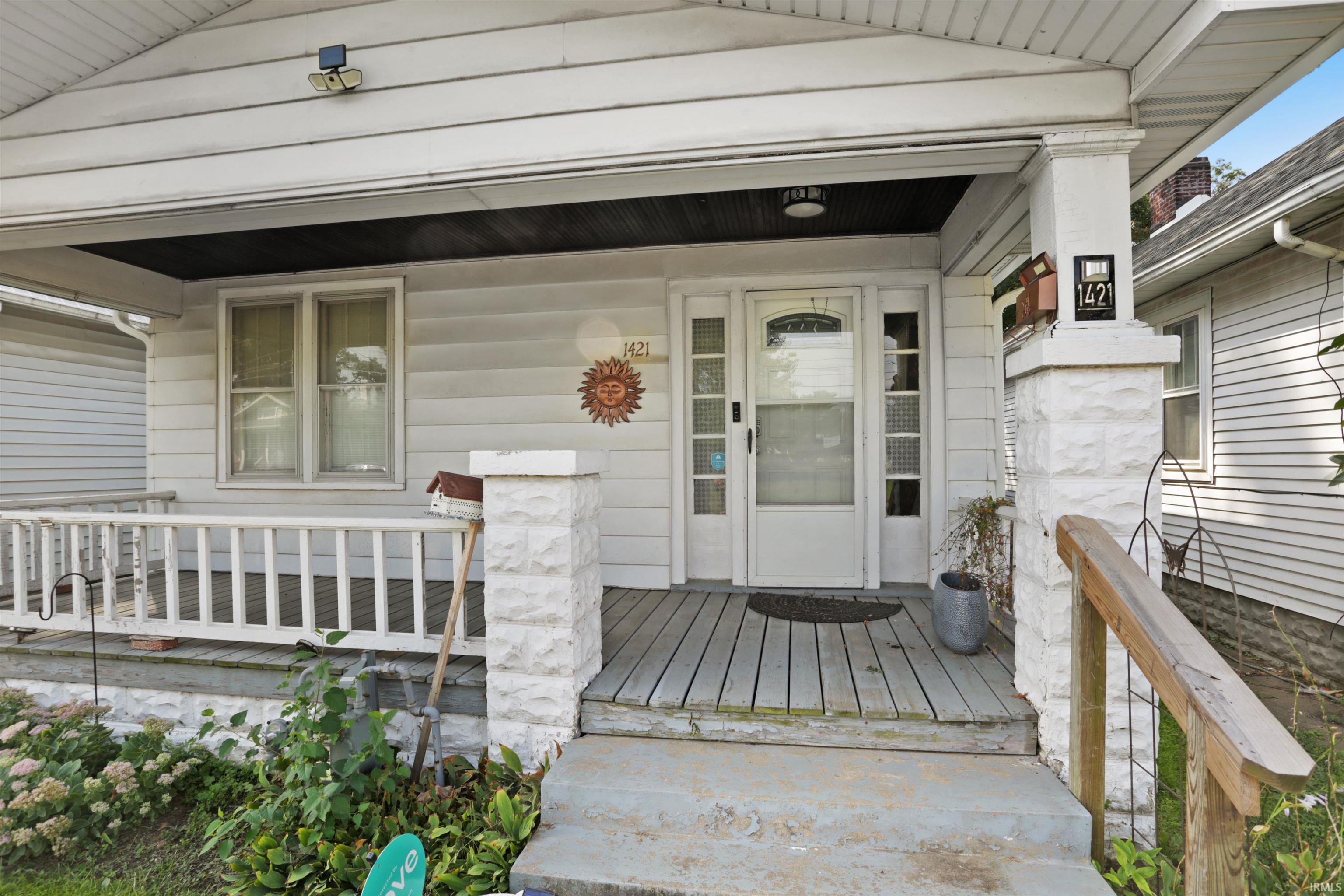 Photo 3 of Manufactured home for sale at 1421 John St, Evansville, IN 47714 | MLS# 202638210 | Listing updated on 2026-09-18