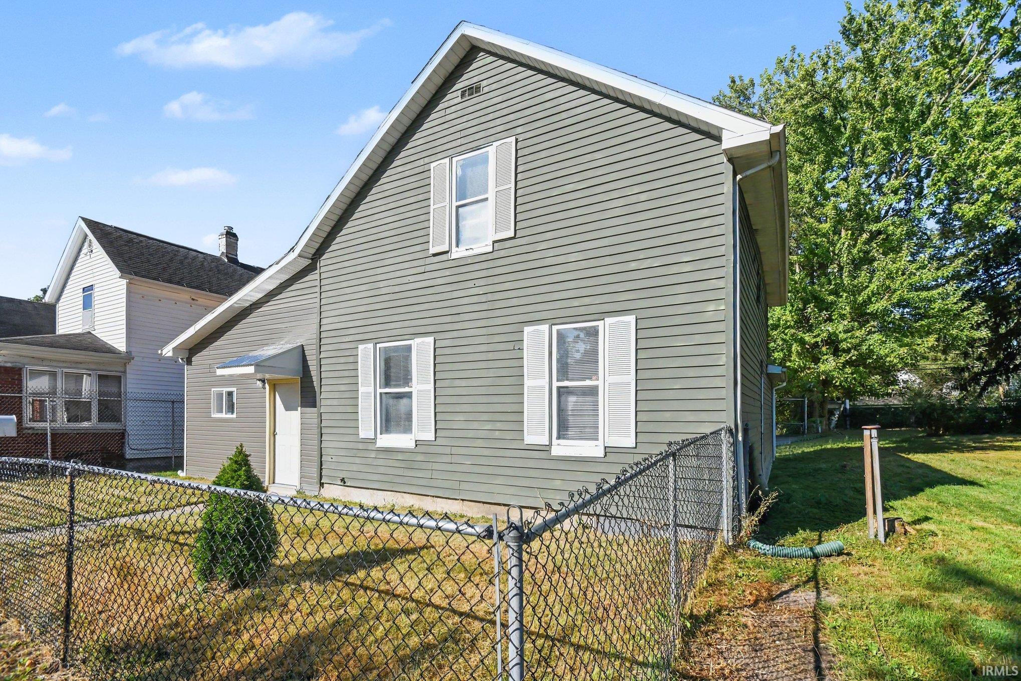Photo 3 of Manufactured home for sale at 745 Allen St, South Bend, IN 46616 | MLS# 202638224 | Listing updated on 2026-09-16