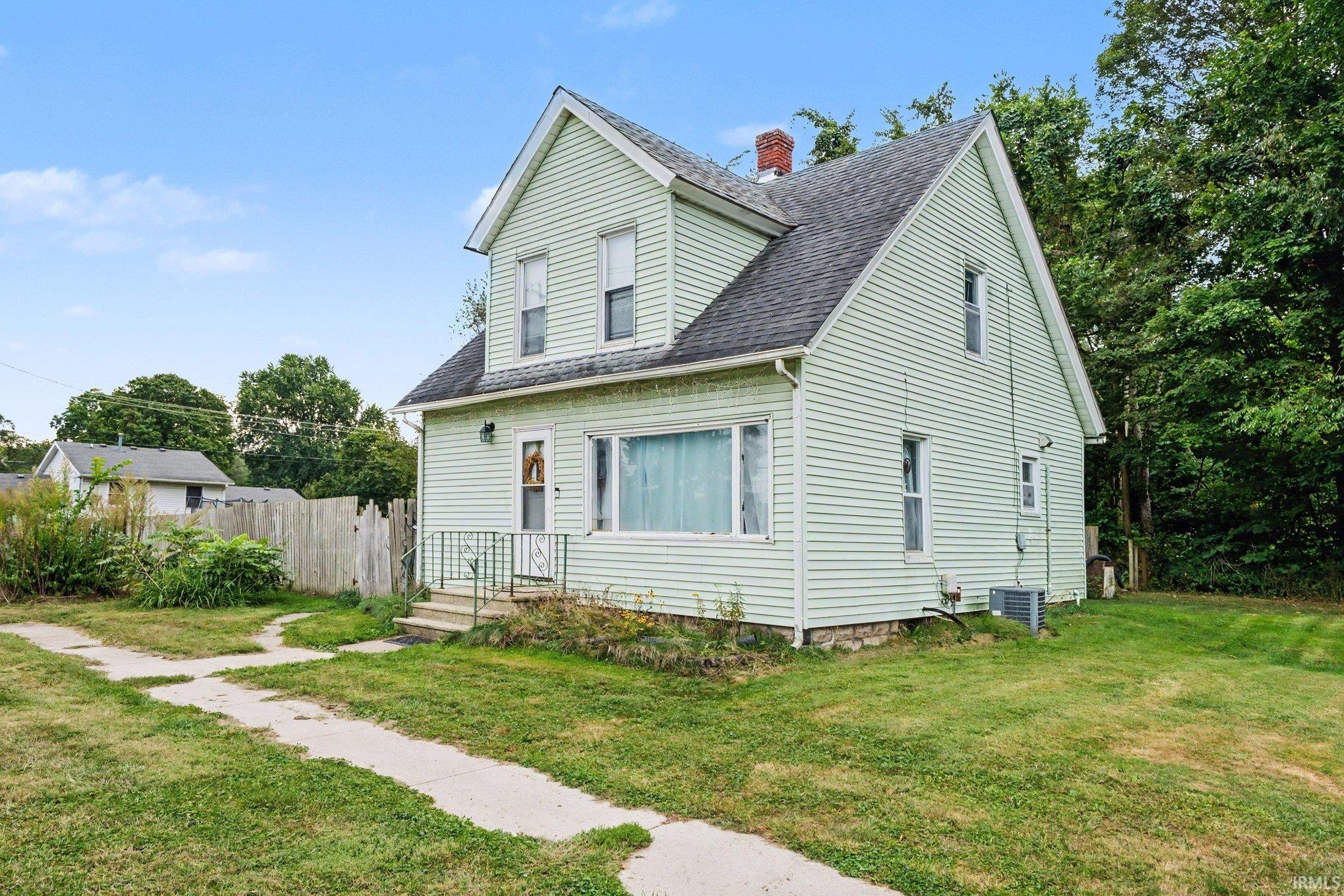 Photo 2 of Manufactured home for sale at 117 E Washington St, Osceola, IN 46561 | MLS# 202638291 | Listing updated on 2026-09-16