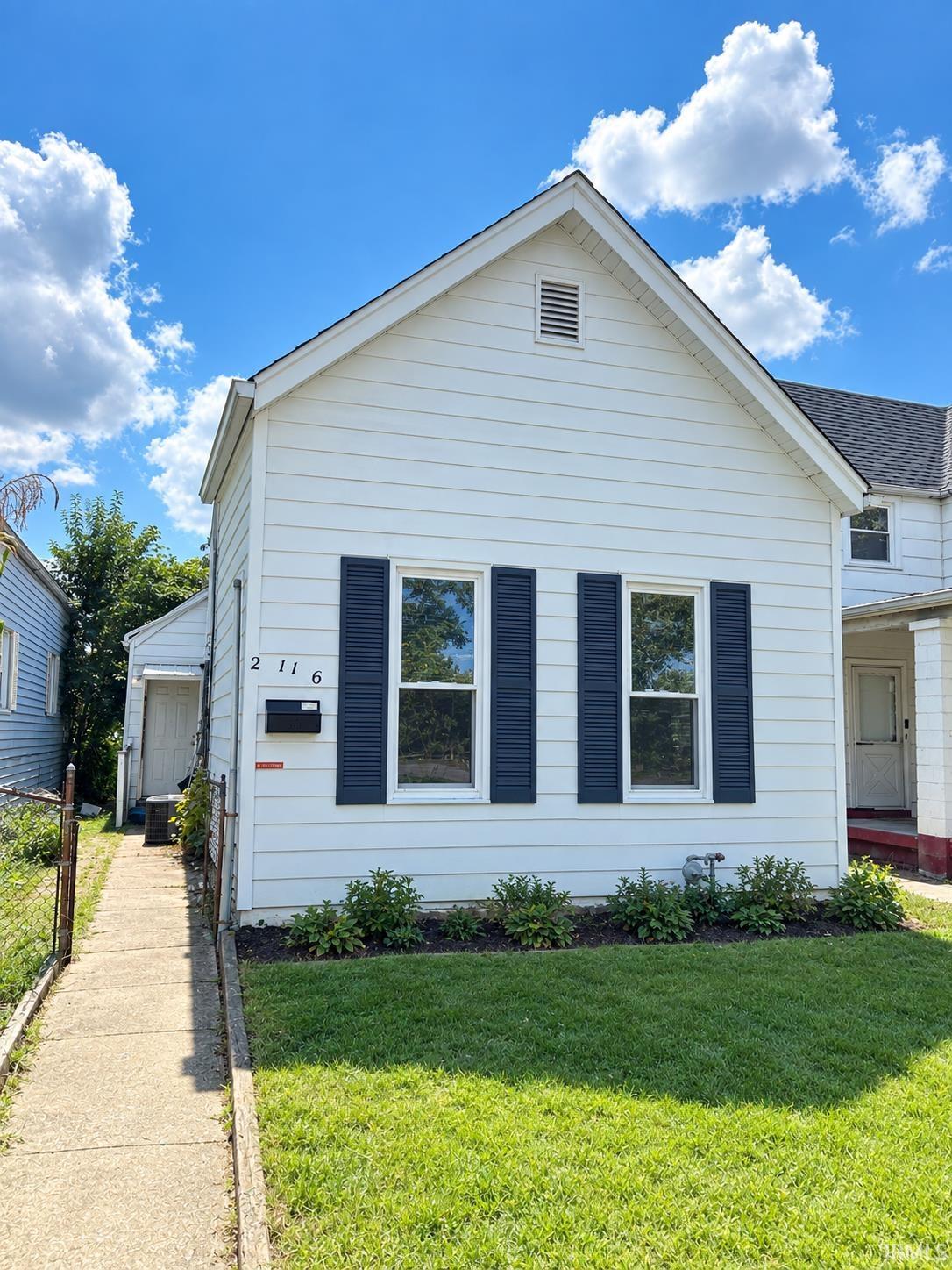 Manufactured home for sale at 2516 W Virginia St, Evansville, IN 47712 | MLS# 202638308