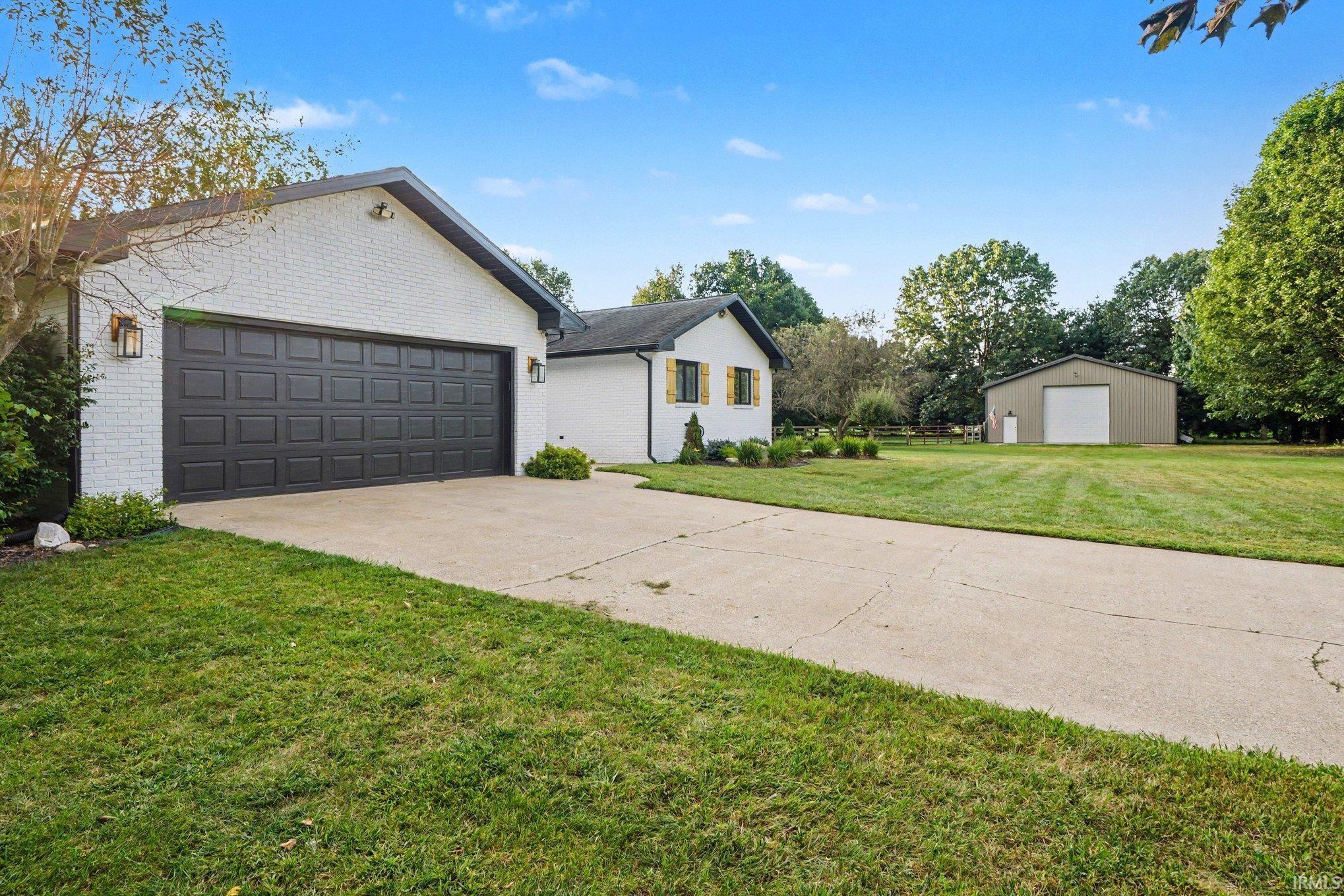 Photo 2 of Manufactured home for sale at 19964 County Rd 18, Goshen, IN 46528 | MLS# 202638314 | Listing updated on 2026-09-16