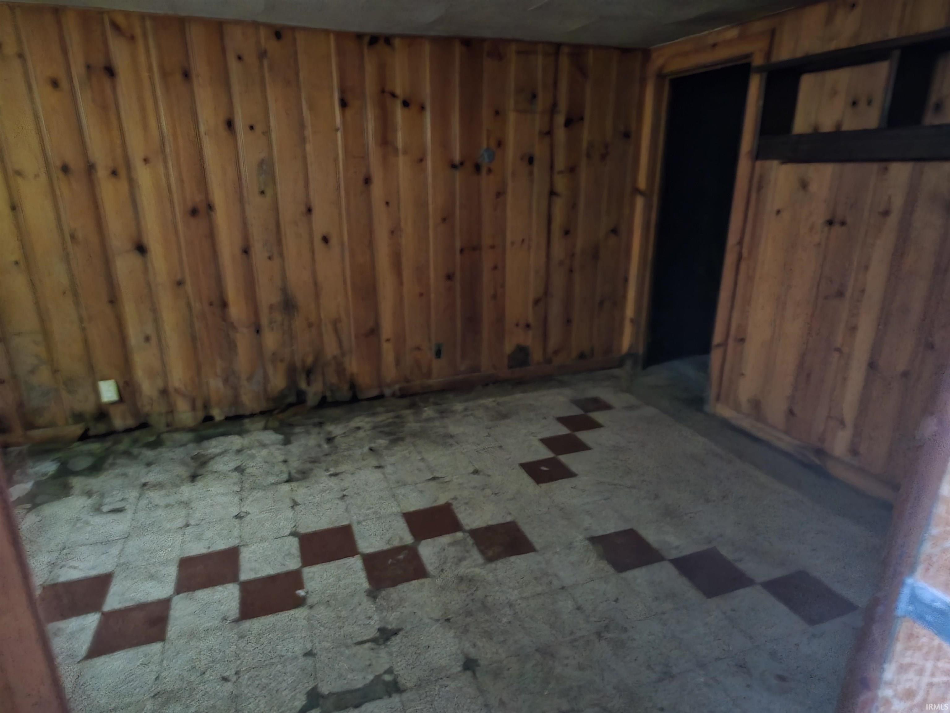 Photo 3 of Manufactured home for sale at 1144 E Bowman St, South Bend, IN 46613 | MLS# 202638315 | Listing updated on 2026-09-16