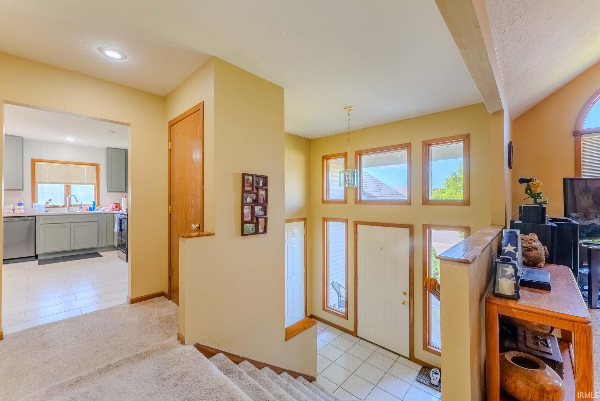 Photo 3 of Manufactured home for sale at 2207 American Dr, Marion, IN 46952 | MLS# 202638367 | Listing updated on 2026-09-17