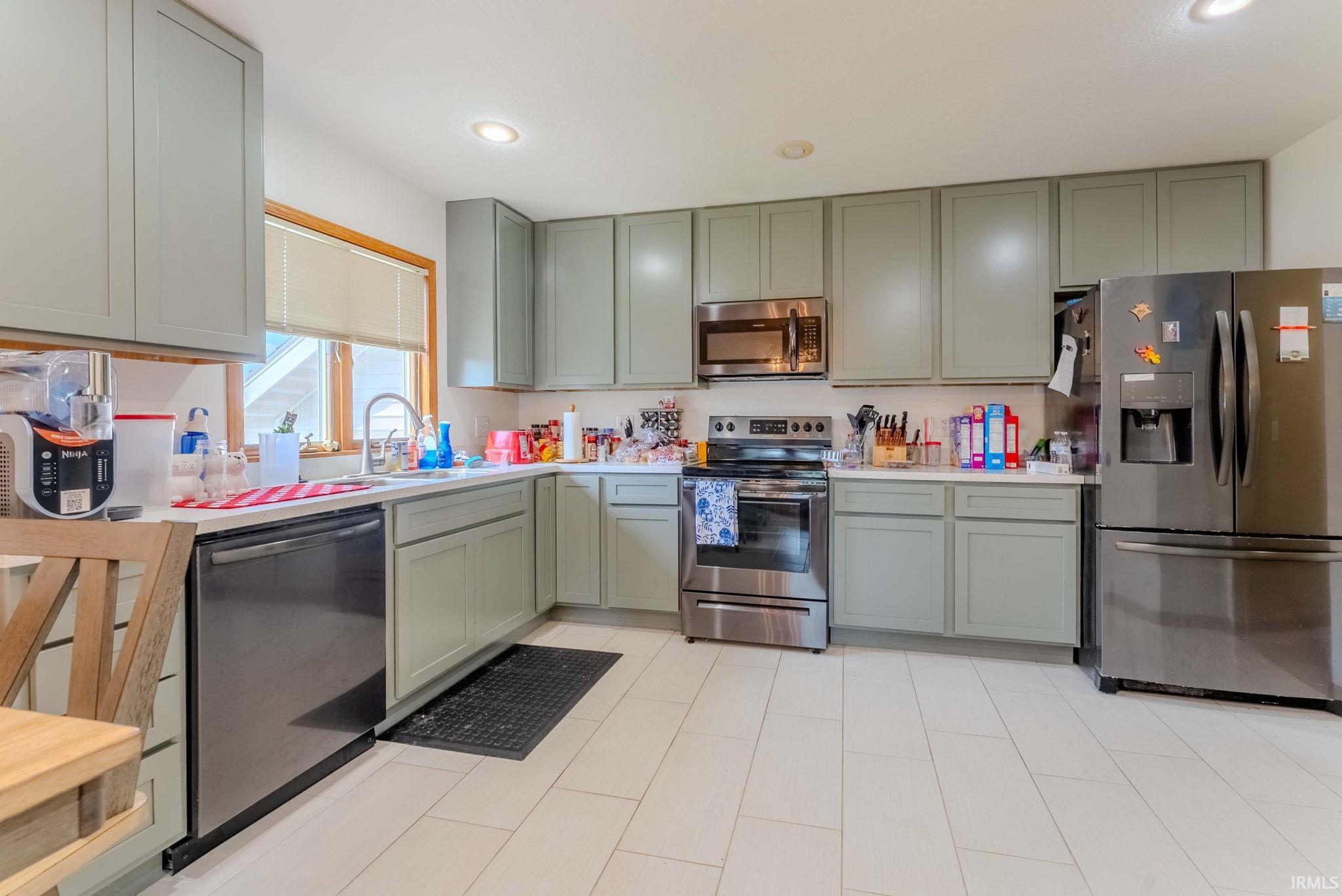 Photo 4 of Manufactured home for sale at 2207 American Dr, Marion, IN 46952 | MLS# 202638367 | Listing updated on 2026-09-17