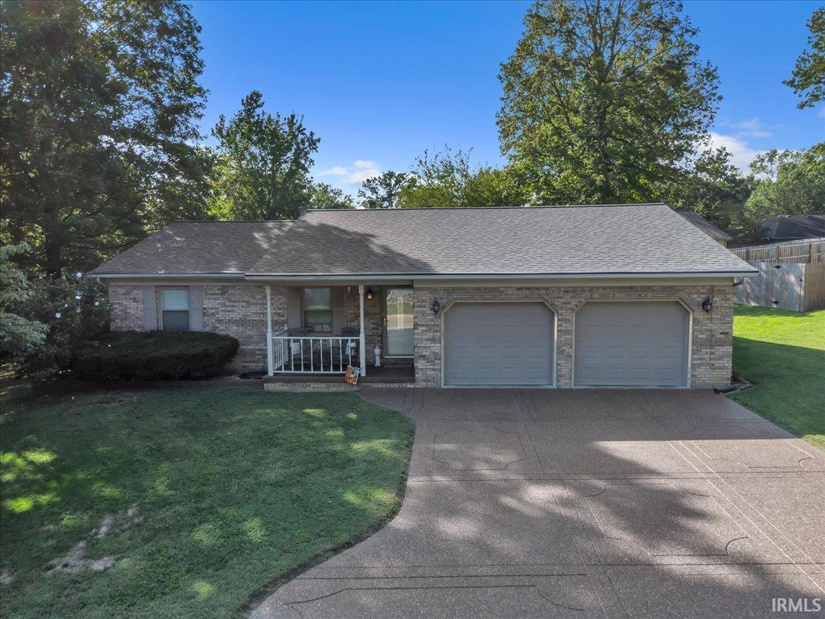Manufactured home for sale at 1410 Sandalwood Ct, Evansville, IN 47720 | MLS# 202638368