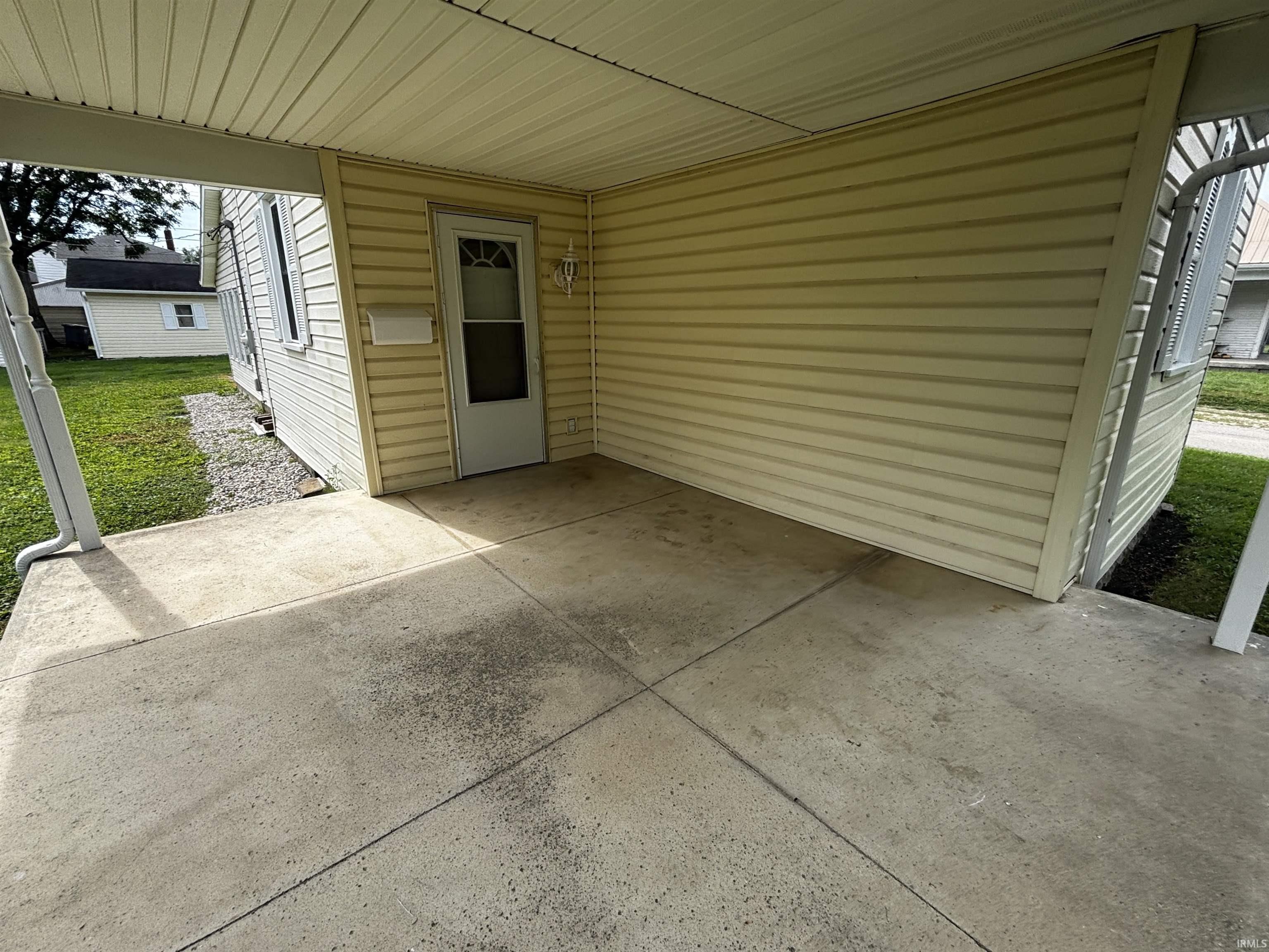 Photo 3 of Manufactured home for sale at 409 W Walnut St, Portland, IN 47371 | MLS# 202638369 | Listing updated on 2026-09-17