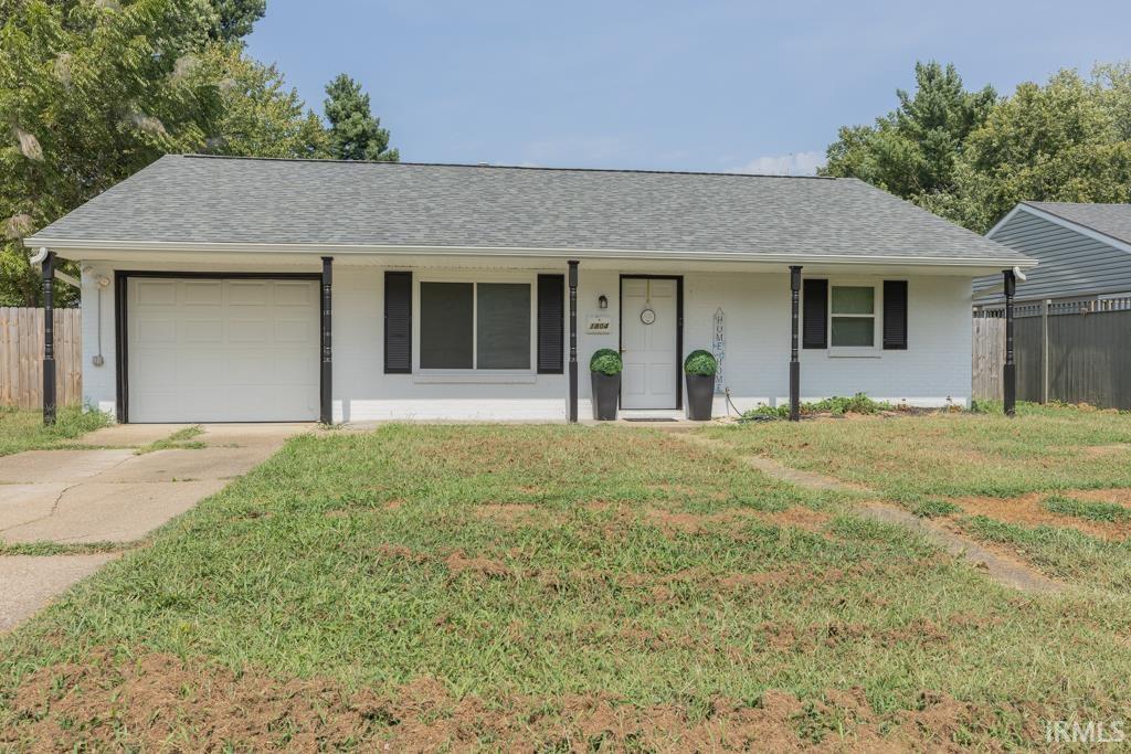 Manufactured home for sale at 1804 Van Bibber Ave, Evansville, IN 47714 | MLS# 202638428