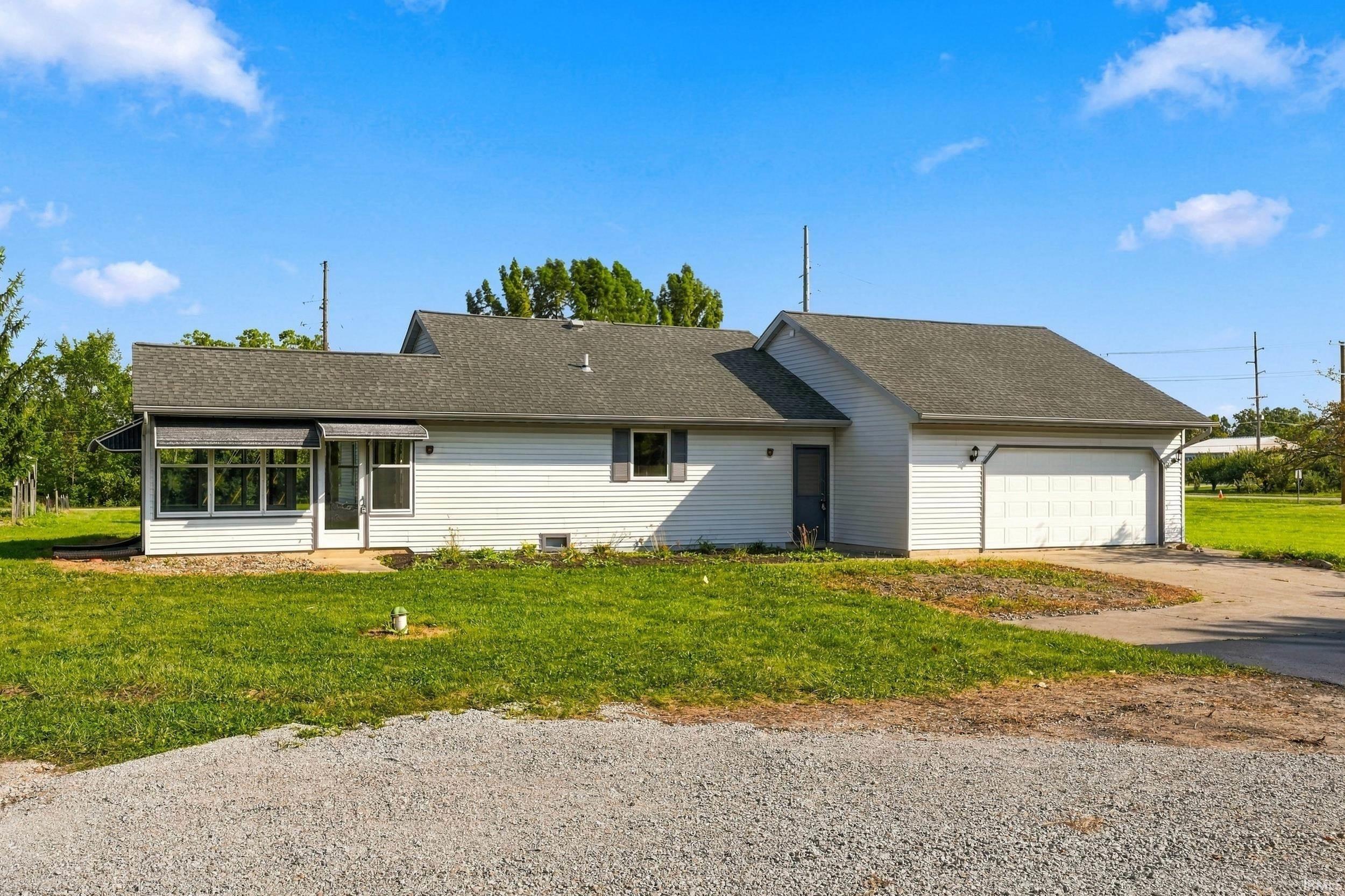 Photo 3 of Manufactured home for sale at 8805 Huguenard Rd, Fort Wayne, IN 46818 | MLS# 202638440 | Listing updated on 2026-09-17