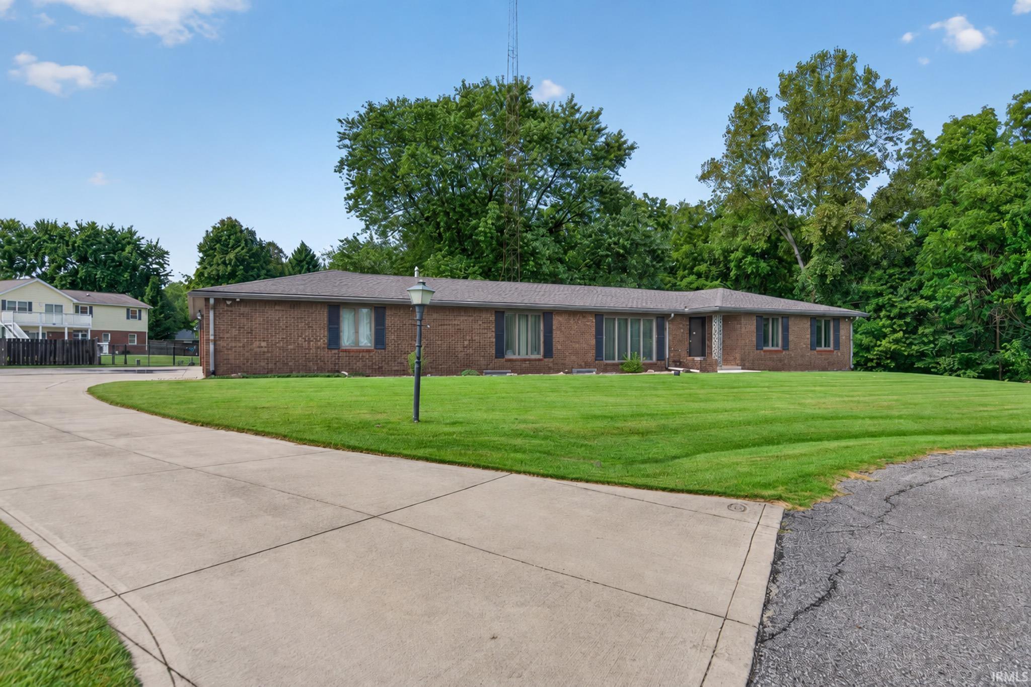 Manufactured home for sale at 4421 N Lila Ct, Marion, IN 46952 | MLS# 202638488