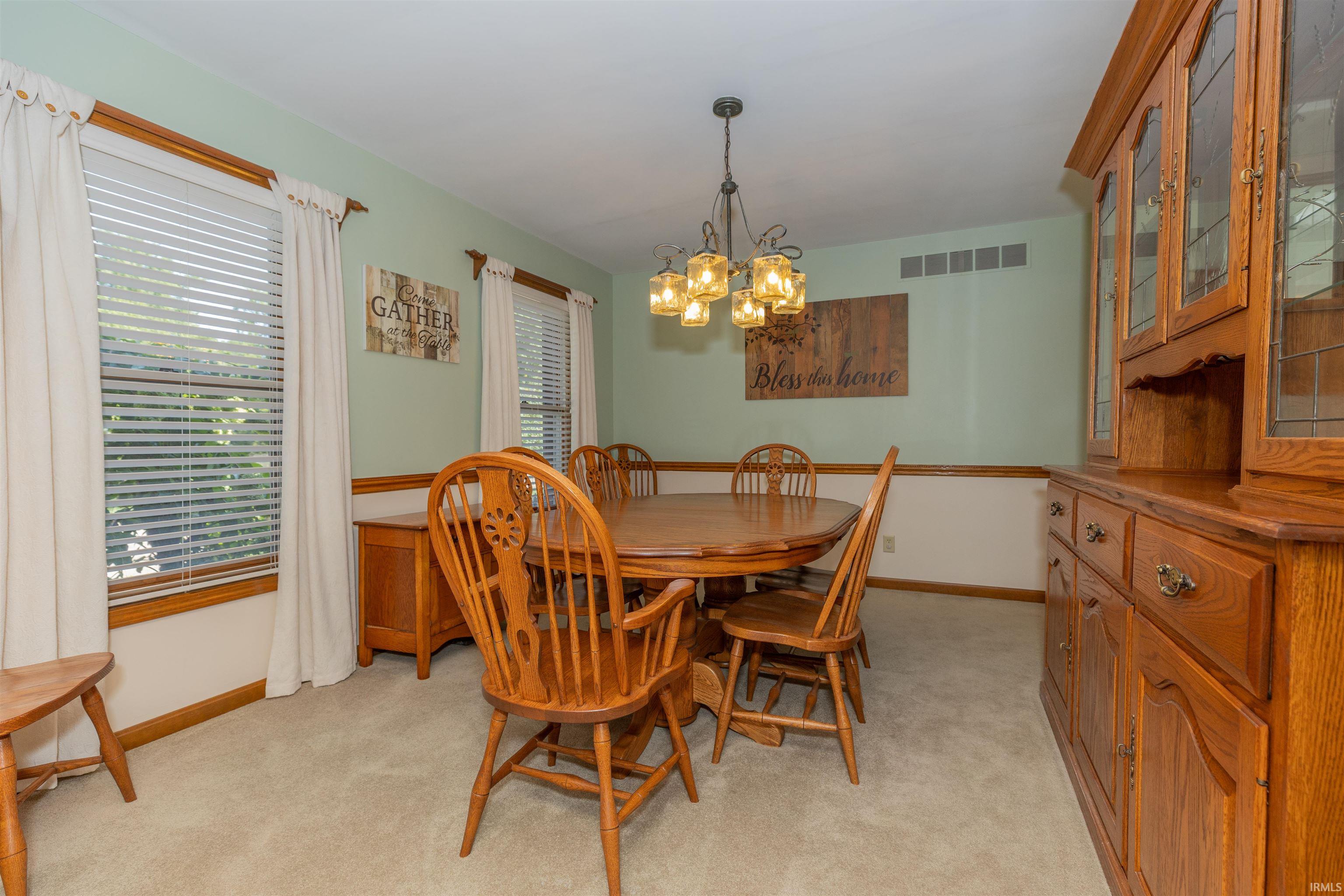 Photo 3 of Manufactured home for sale at 1531 Kings Brg Rd, Evansville, IN 47725 | MLS# 202638492 | Listing updated on 2026-09-18