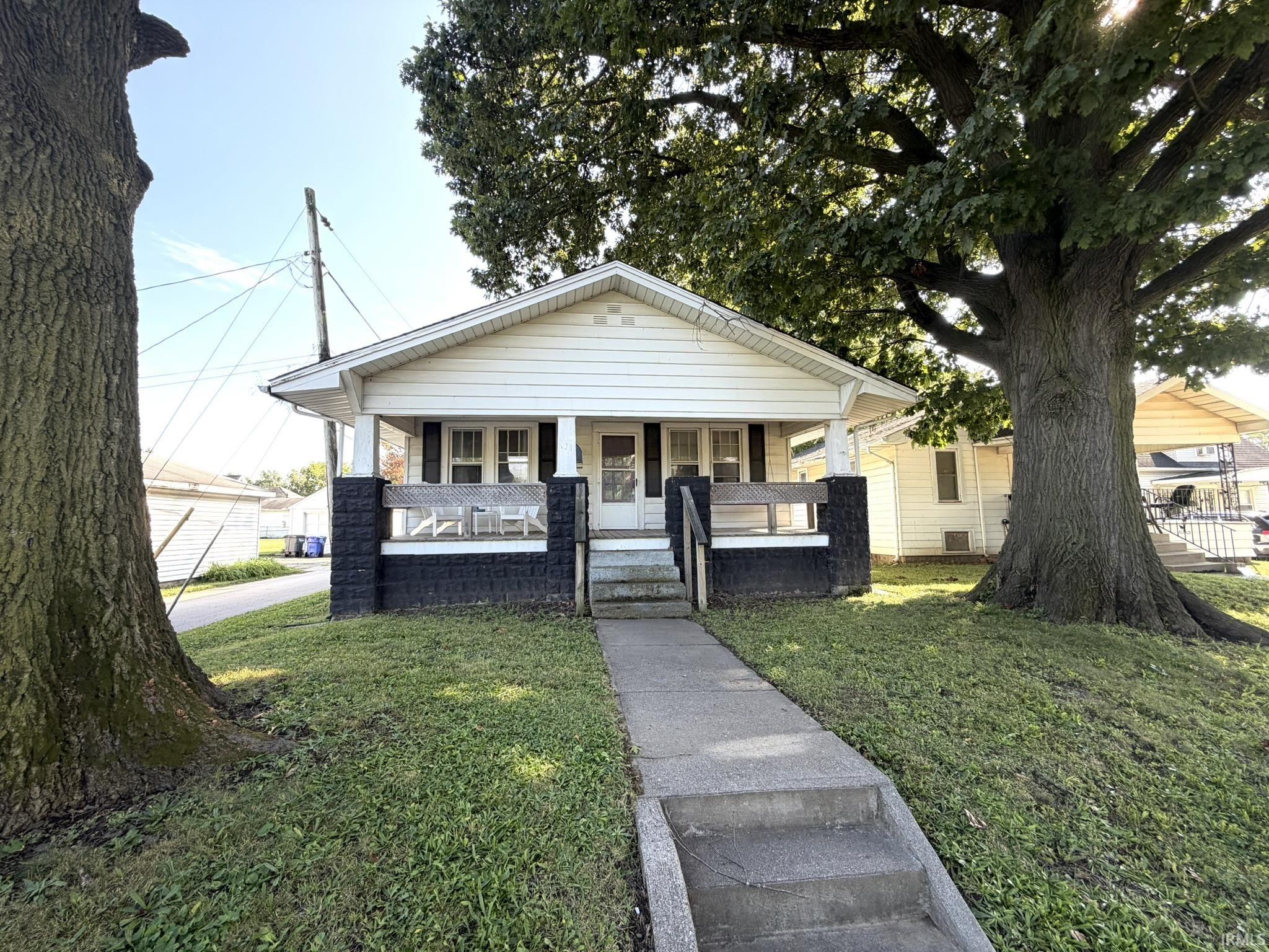 Manufactured home for sale at 821 W Park Ave, Kokomo, IN 46901 | MLS# 202638500