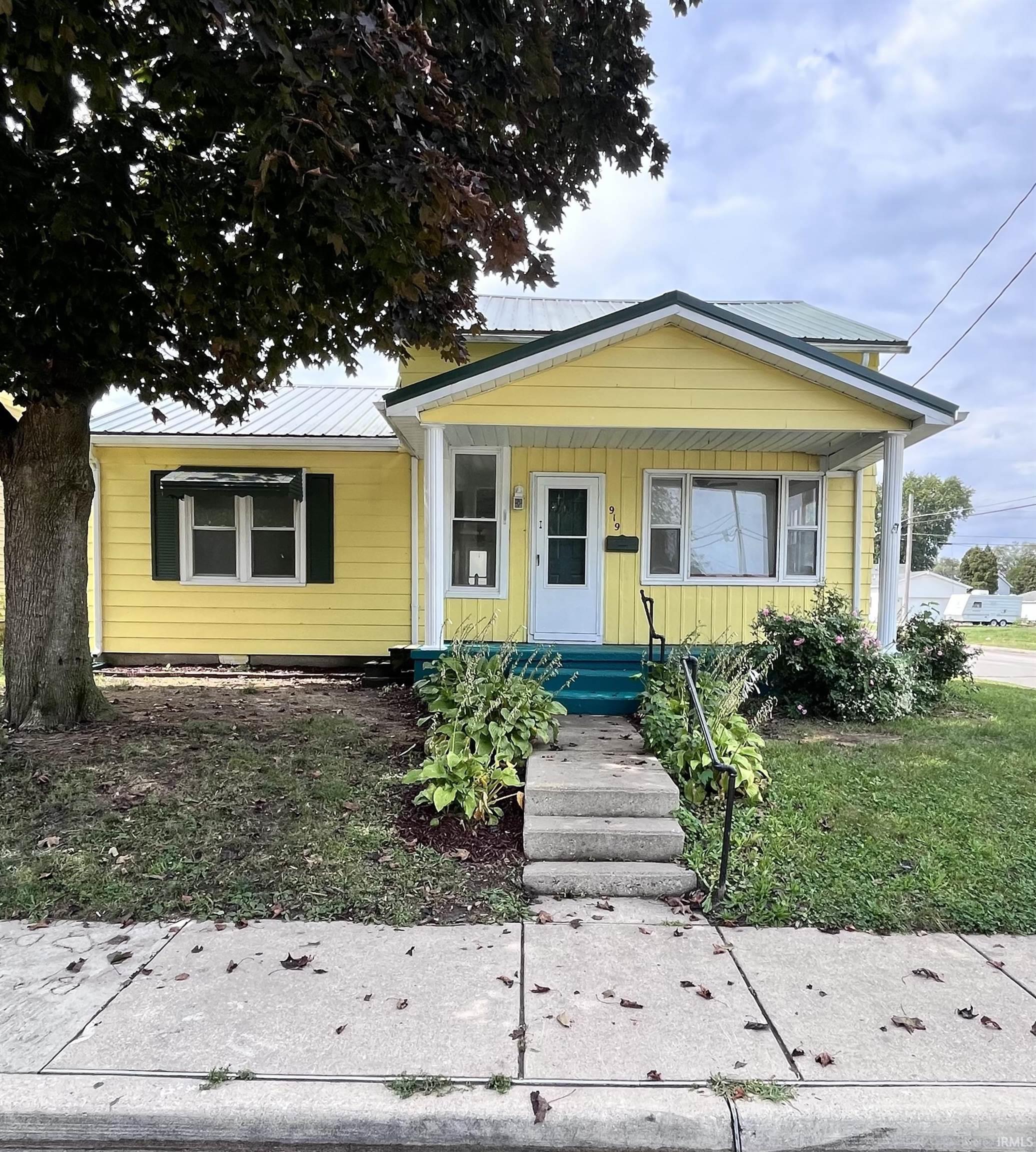 Manufactured home for sale at 919 N Purdum St, Kokomo, IN 46901 | MLS# 202638510