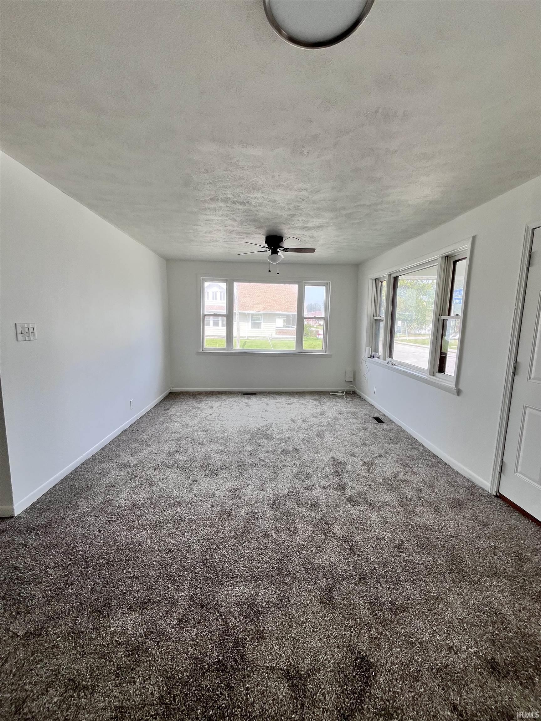 Photo 3 of Manufactured home for sale at 919 N Purdum St, Kokomo, IN 46901 | MLS# 202638510 | Listing updated on 2026-09-17