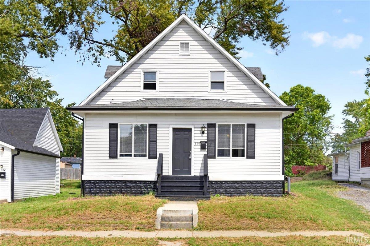 Manufactured home for sale at 614 E Mulberry St, Kokomo, IN 46901 | MLS# 202638532