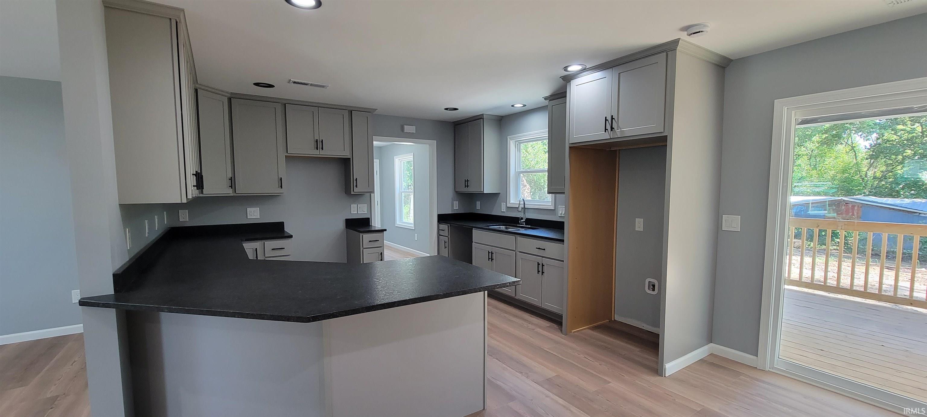 Photo 4 of Manufactured home for sale at 406 S 16th Street, Petersburg, IN 47567 | MLS# 202638533 | Listing updated on 2026-09-17