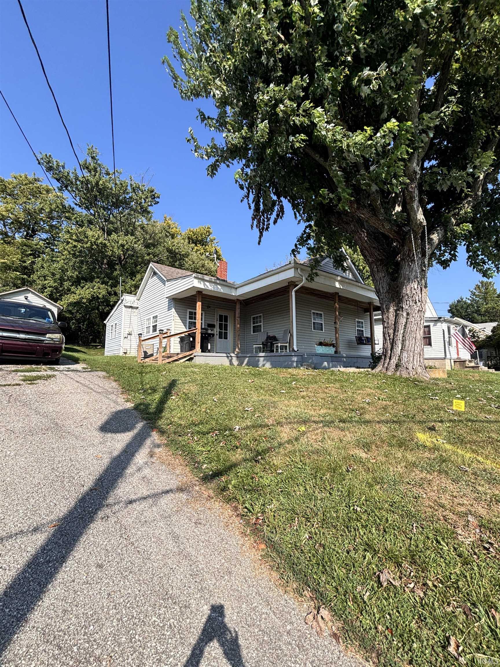 Photo 3 of Manufactured home for sale at 104 N Posey St, Salem, IN 47167 | MLS# 202638576 | Listing updated on 2026-09-24