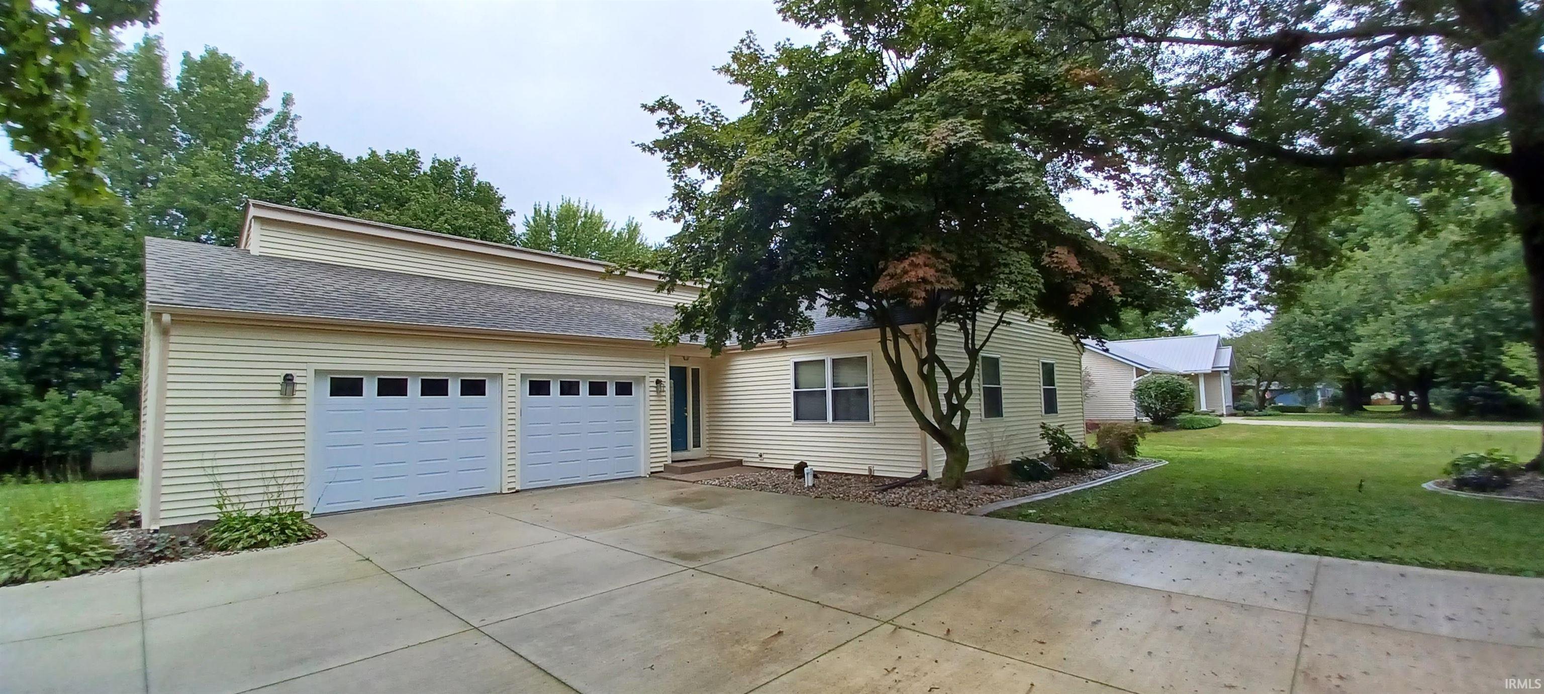 Photo 1 of Manufactured home for sale at 19911 Meadow Ridge Dr, Goshen, IN 46526 | MLS# 202638595 | Listing updated on 2026-09-18