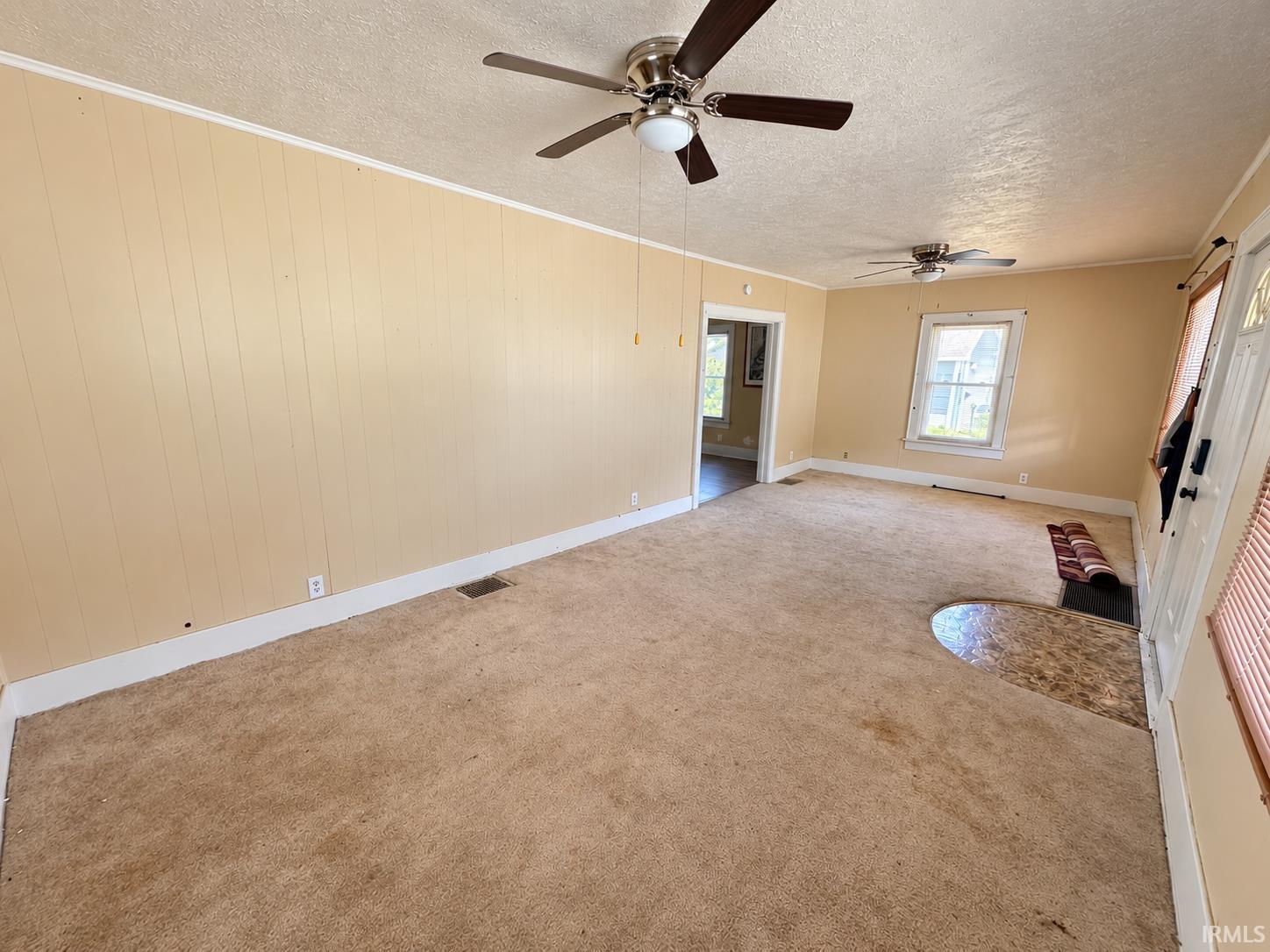 Photo 3 of Manufactured home for sale at 909 E Taylor St, Kokomo, IN 46901 | MLS# 202638599 | Listing updated on 2026-09-17