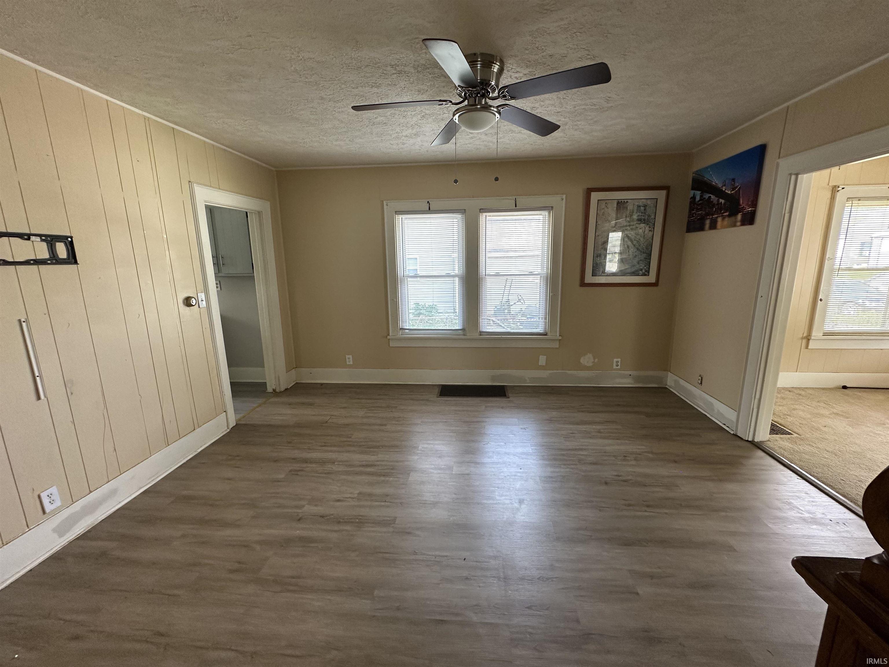 Photo 4 of Manufactured home for sale at 909 E Taylor St, Kokomo, IN 46901 | MLS# 202638599 | Listing updated on 2026-09-17