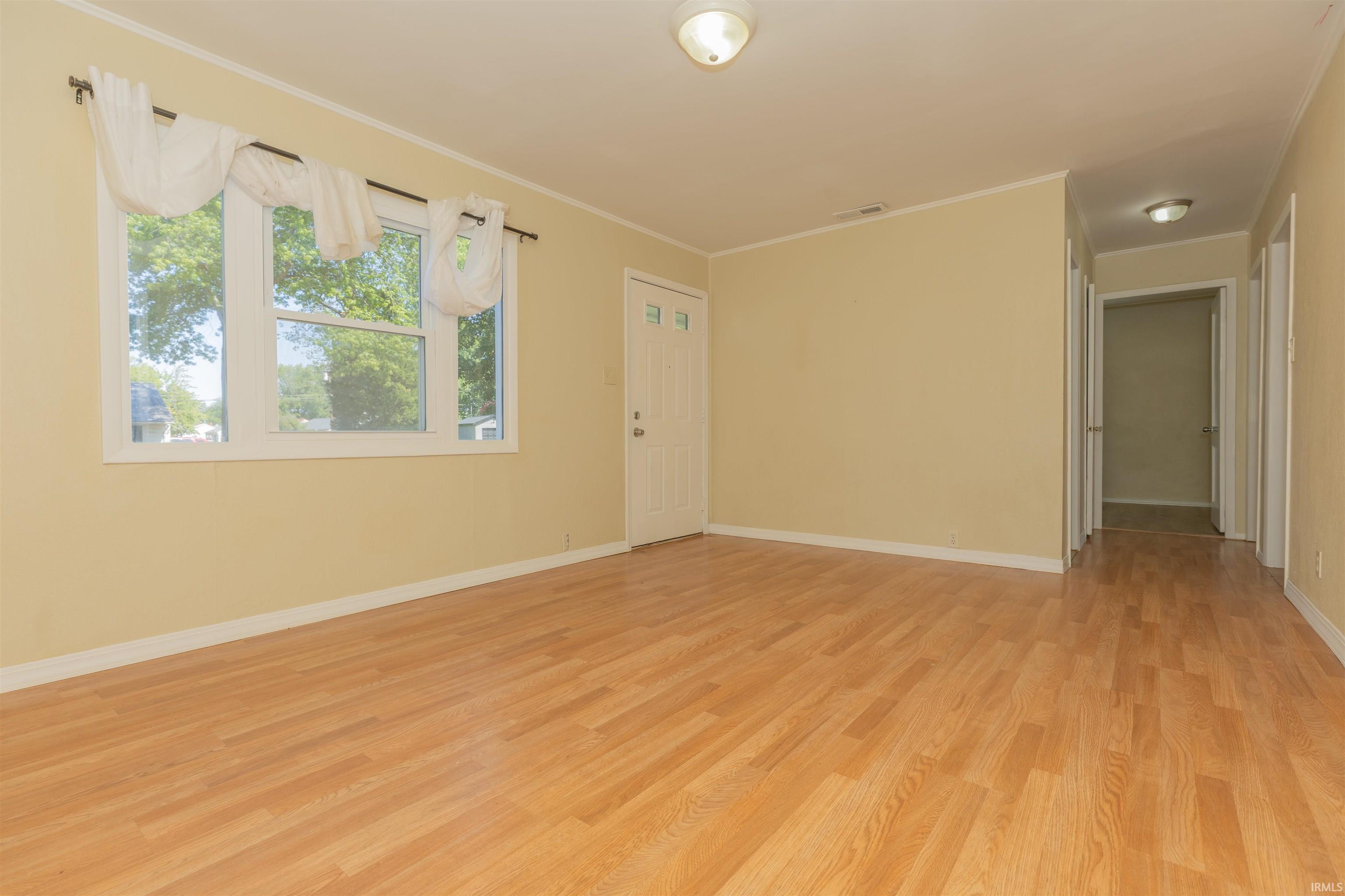 Photo 2 of Manufactured home for sale at 1827 Madison Ave, Evansville, IN 47714 | MLS# 202638609 | Listing updated on 2026-09-18