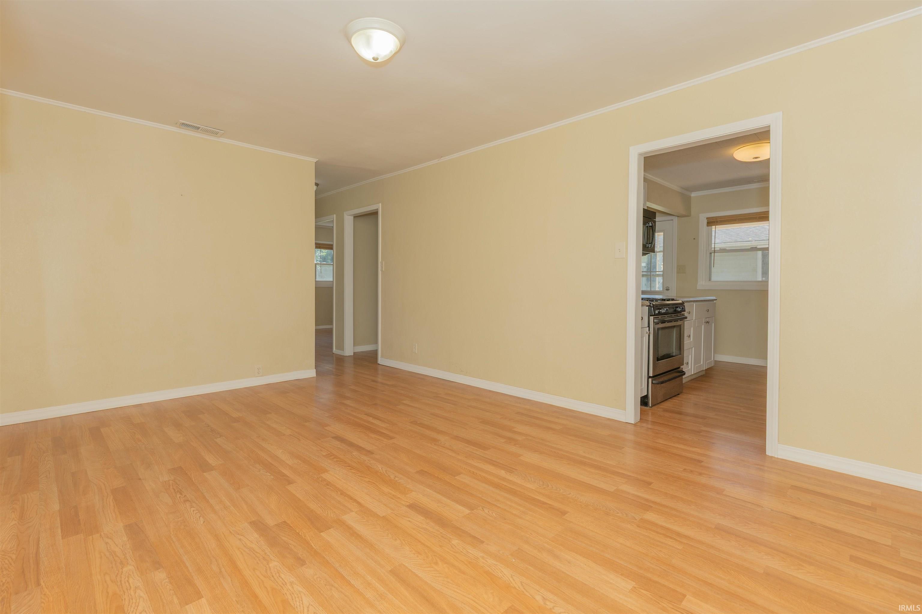 Photo 3 of Manufactured home for sale at 1827 Madison Ave, Evansville, IN 47714 | MLS# 202638609 | Listing updated on 2026-09-18