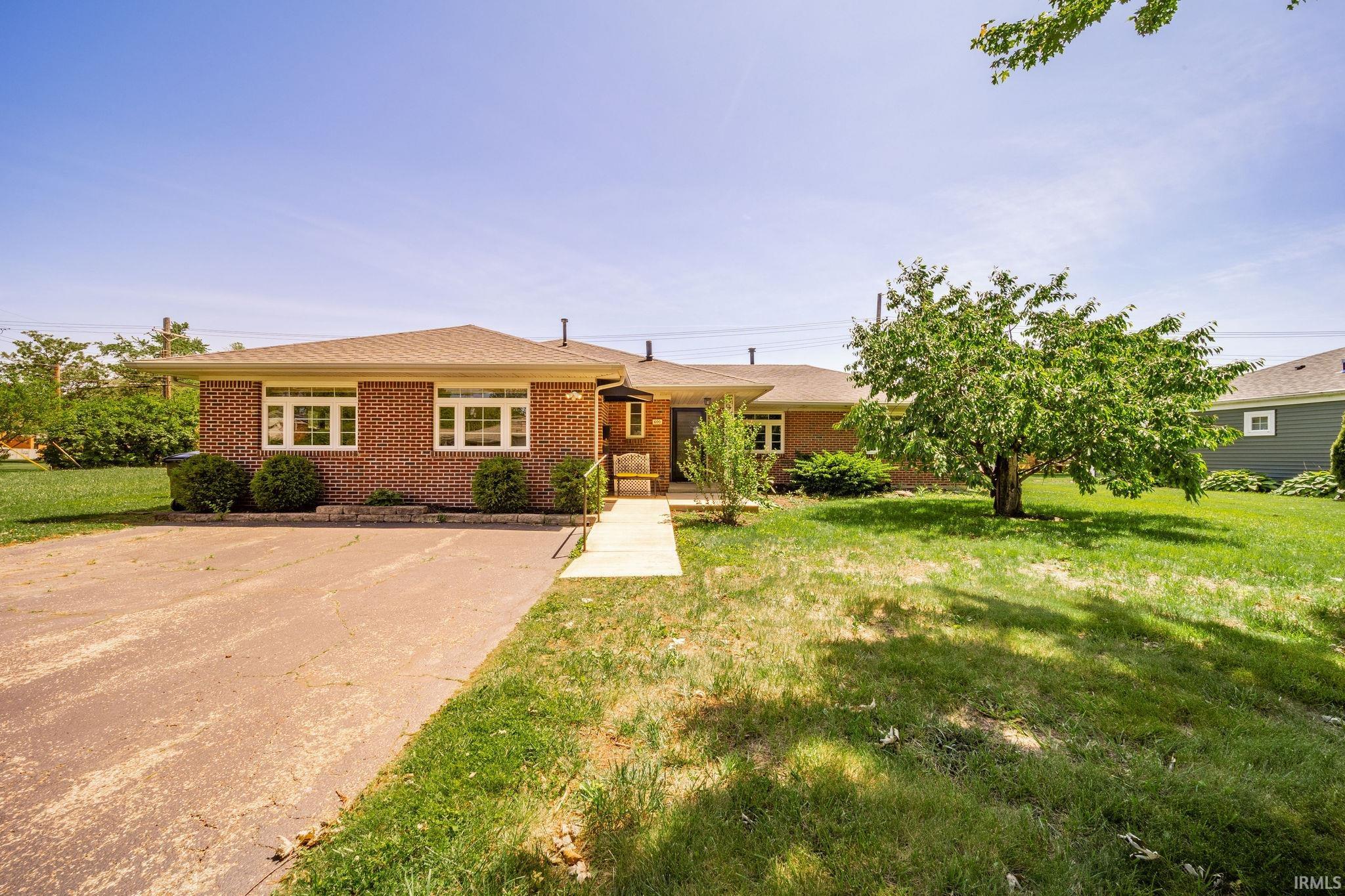 Manufactured home for sale at 600 N Alden Rd, Muncie, IN 47304 | MLS# 202638632