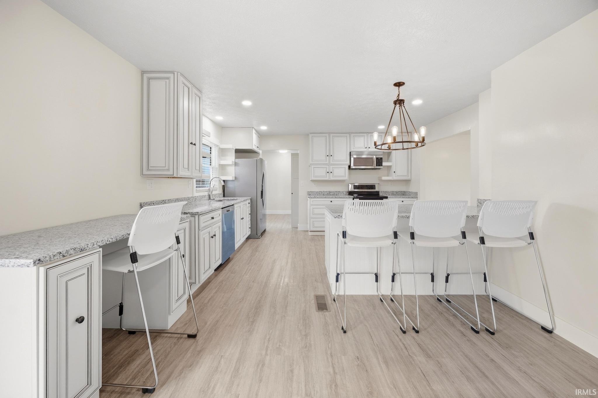 Photo 4 of Manufactured home for sale at 407 E 12th Street, Huntingburg, IN 47542 | MLS# 202638639 | Listing updated on 2026-09-19