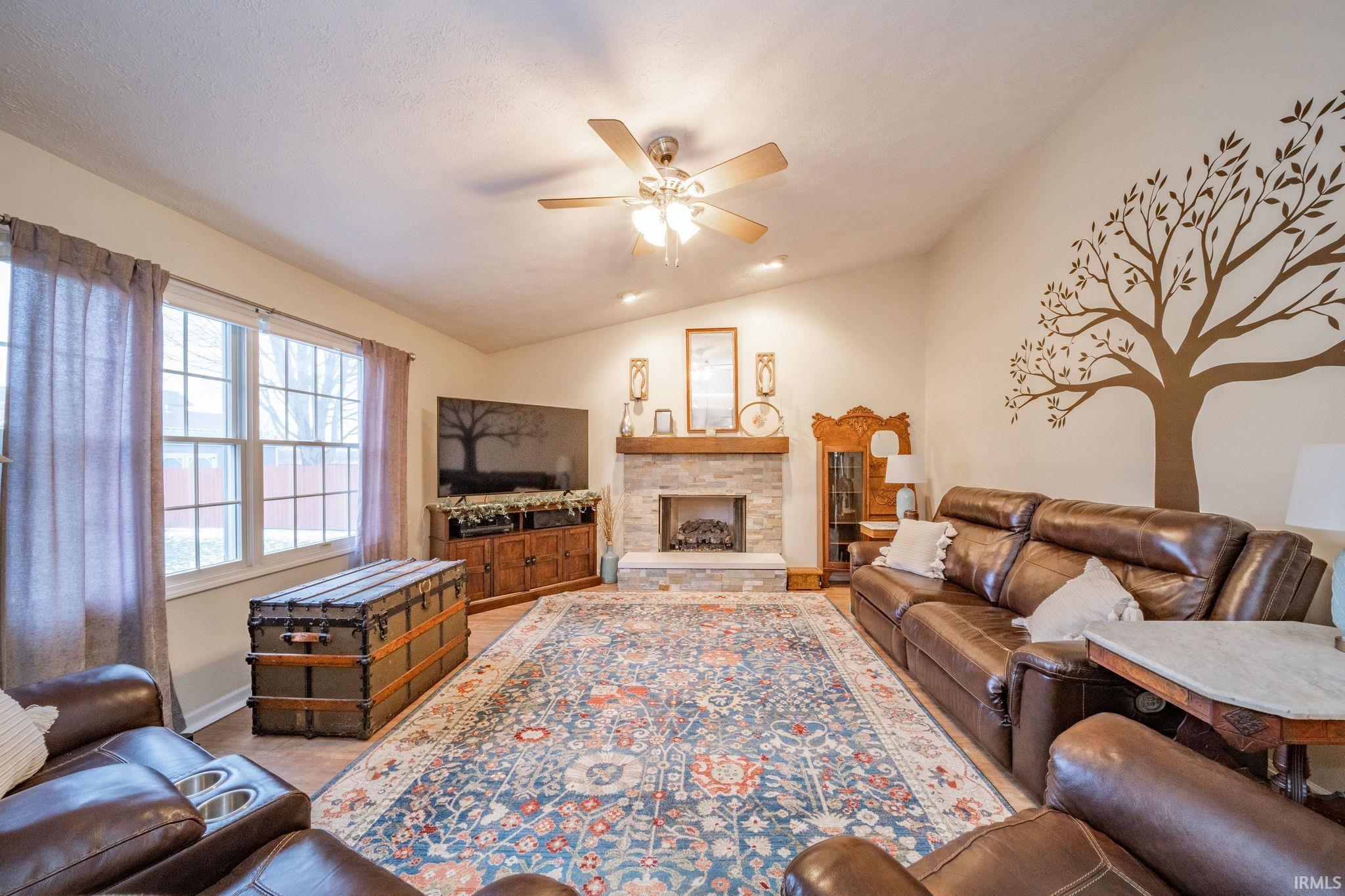 Photo 2 of Manufactured home for sale at 3004 W Aruba Way, Muncie, IN 47302 | MLS# 202638644 | Listing updated on 2026-09-19
