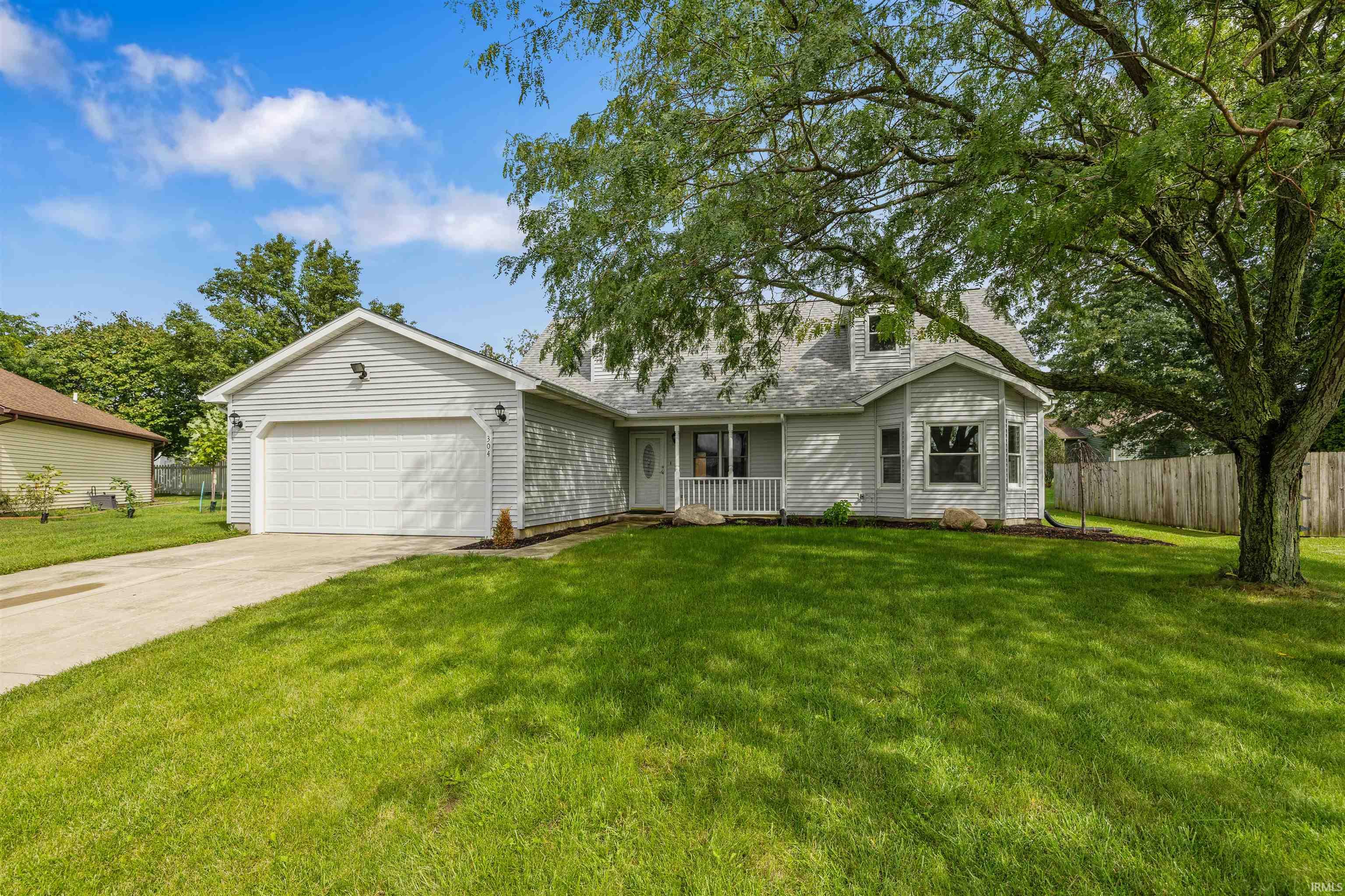 Manufactured home for sale at 304 Morning Wind Pl, Kendallville, IN 46755 | MLS# 202638654