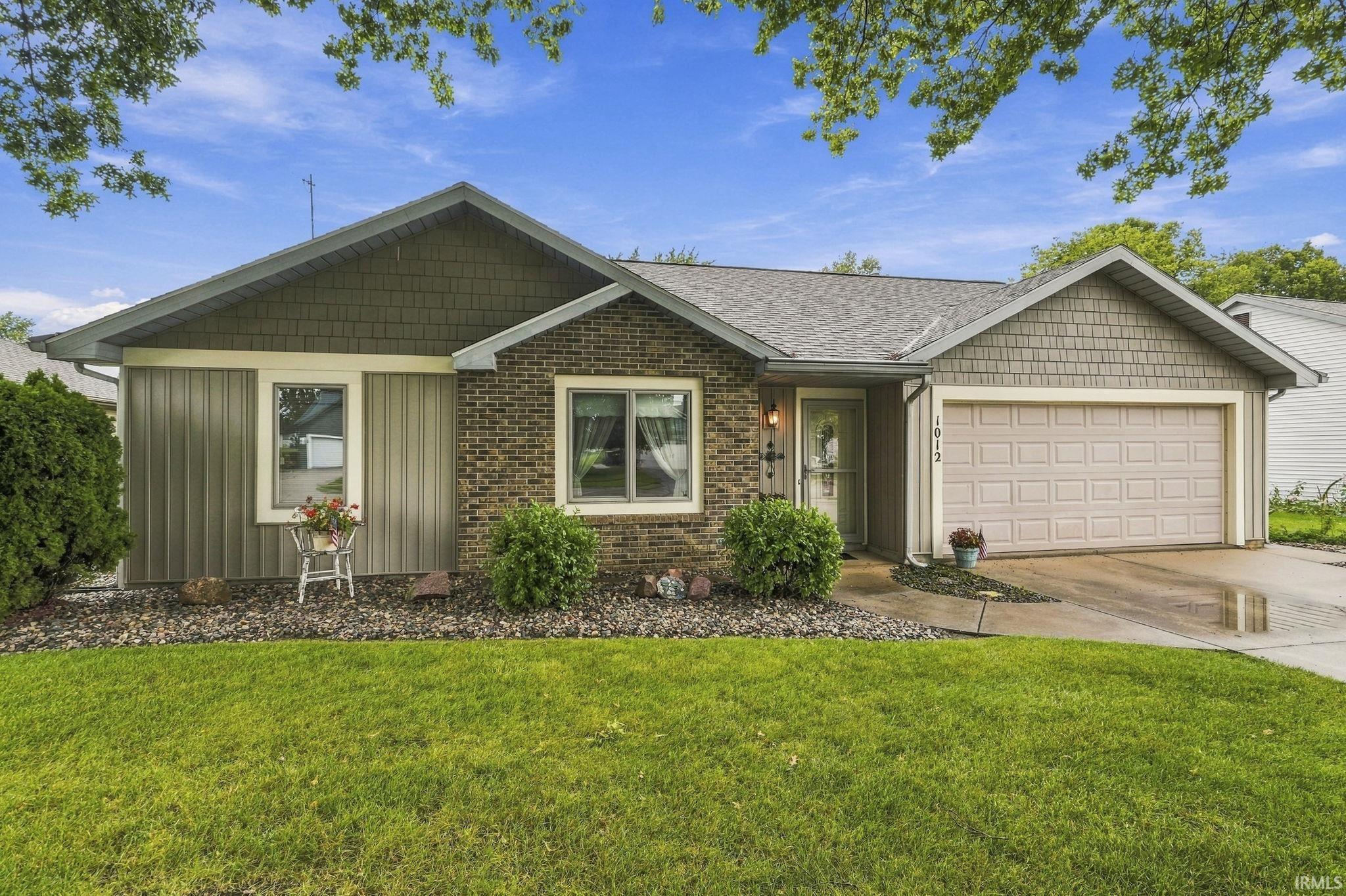 Manufactured home for sale at 1012 Elm St, Auburn, IN 46706 | MLS# 202638667