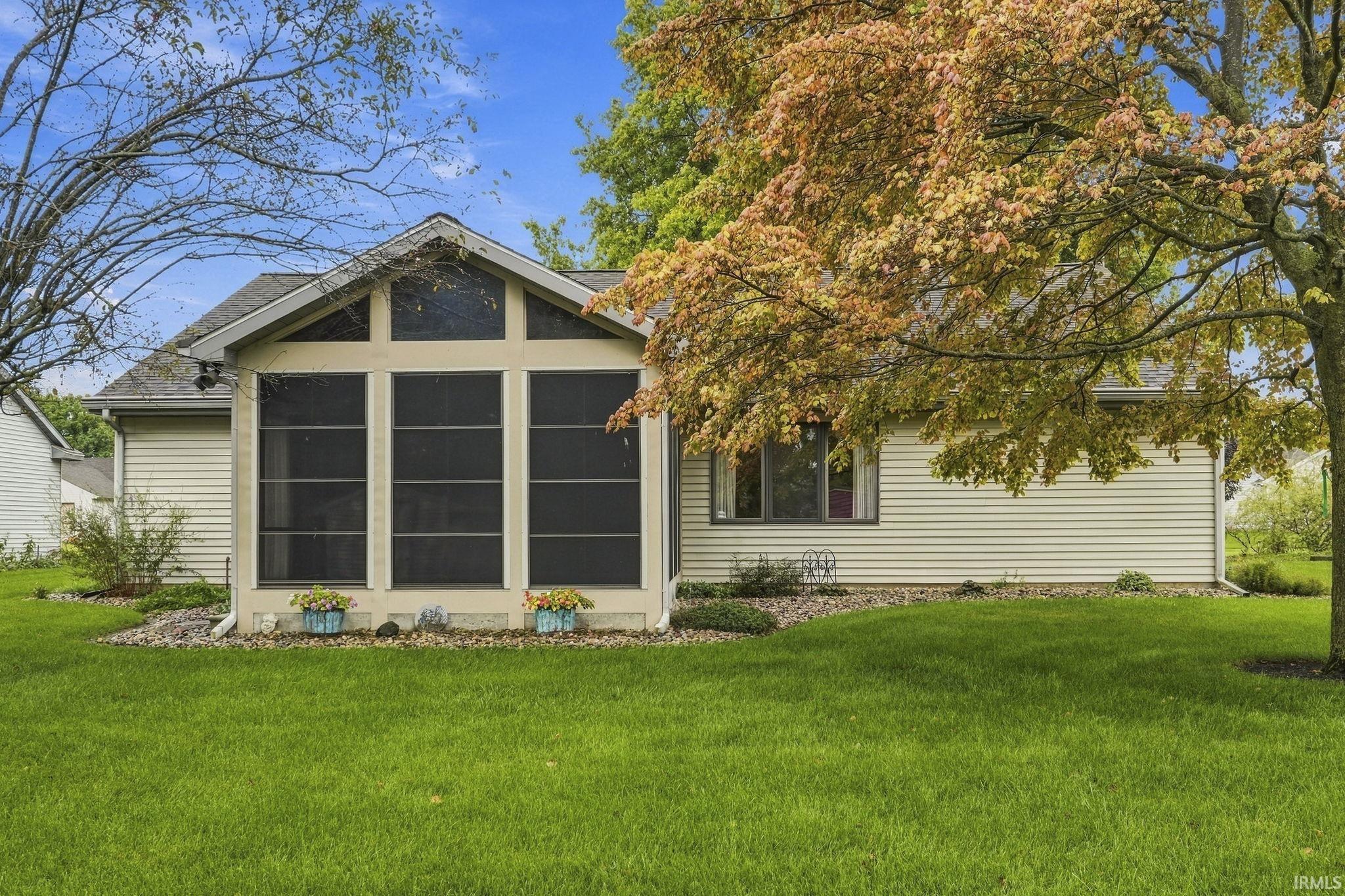 Photo 3 of Manufactured home for sale at 1012 Elm St, Auburn, IN 46706 | MLS# 202638667 | Listing updated on 2026-09-18