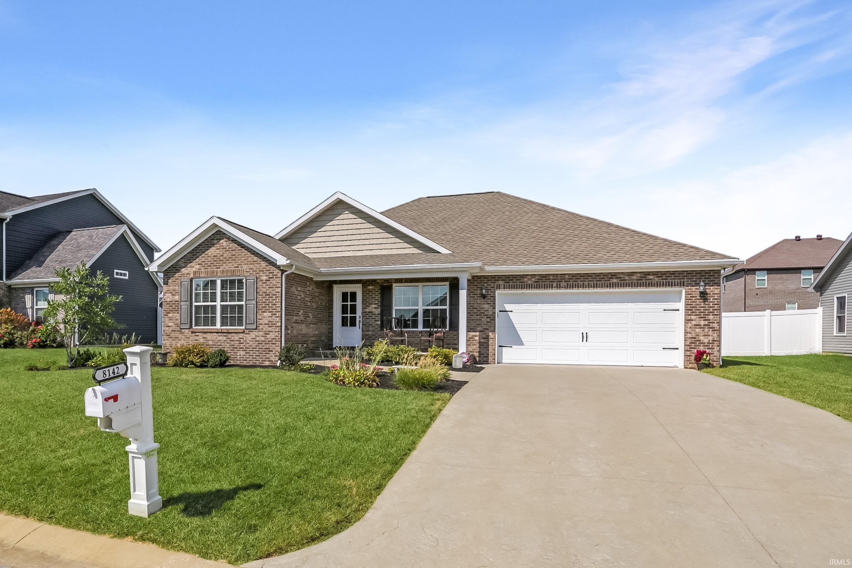 Manufactured home for sale at 8142 Prescott Dr, Evansville, IN 47715 | MLS# 202638699