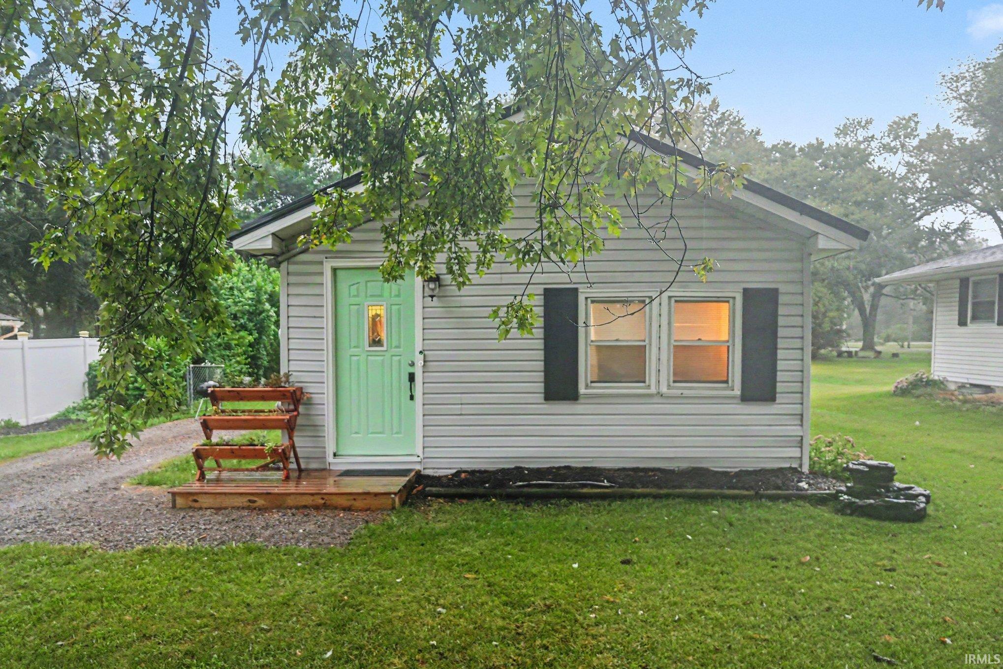 Photo 1 of Manufactured home for sale at 211 E Louis St, Osceola, IN 46561 | MLS# 202638700 | Listing updated on 2026-09-18