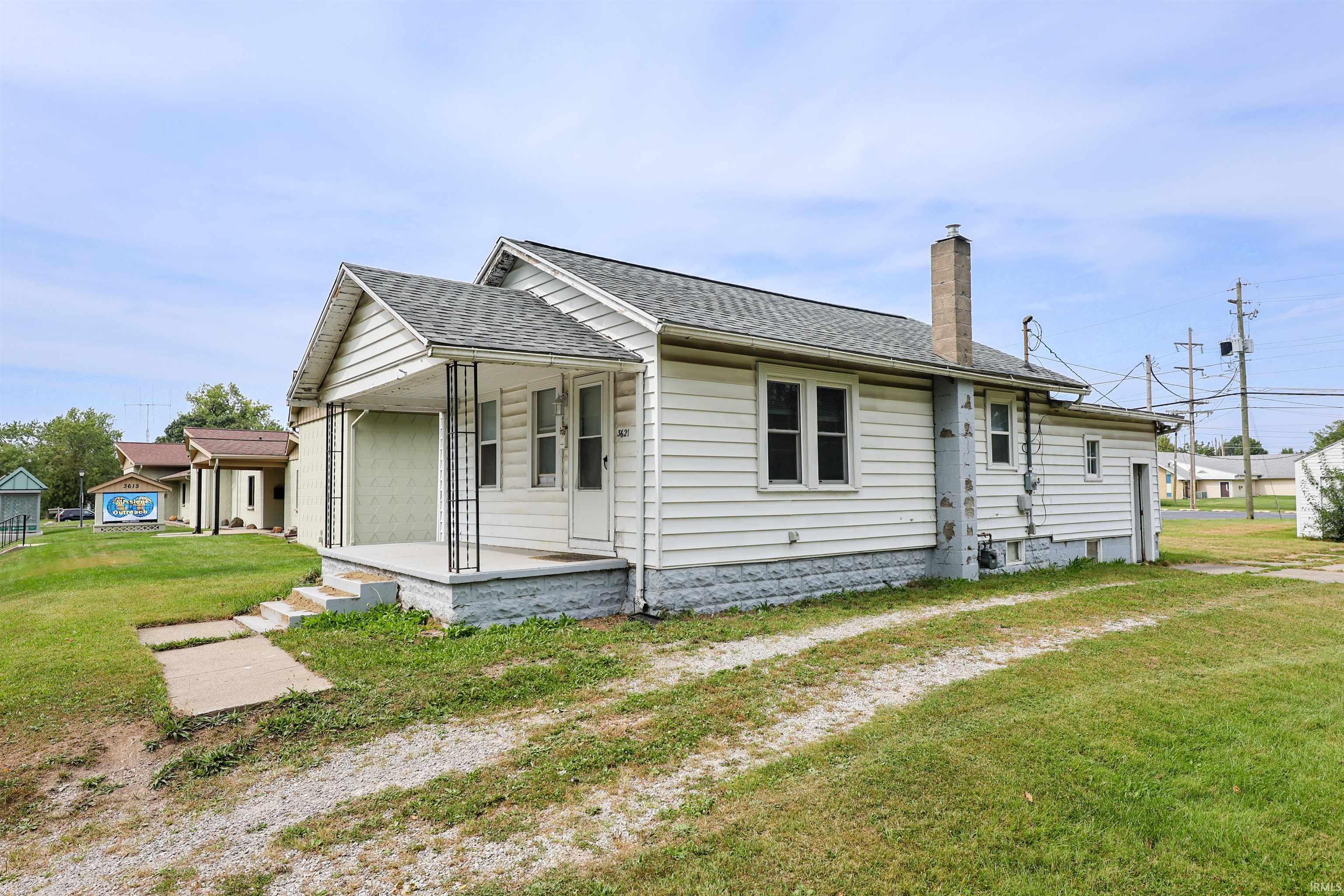 Photo 3 of Manufactured home for sale at 3621 New Hvn Ave, Fort Wayne, IN 46803 | MLS# 202638703 | Listing updated on 2026-09-18