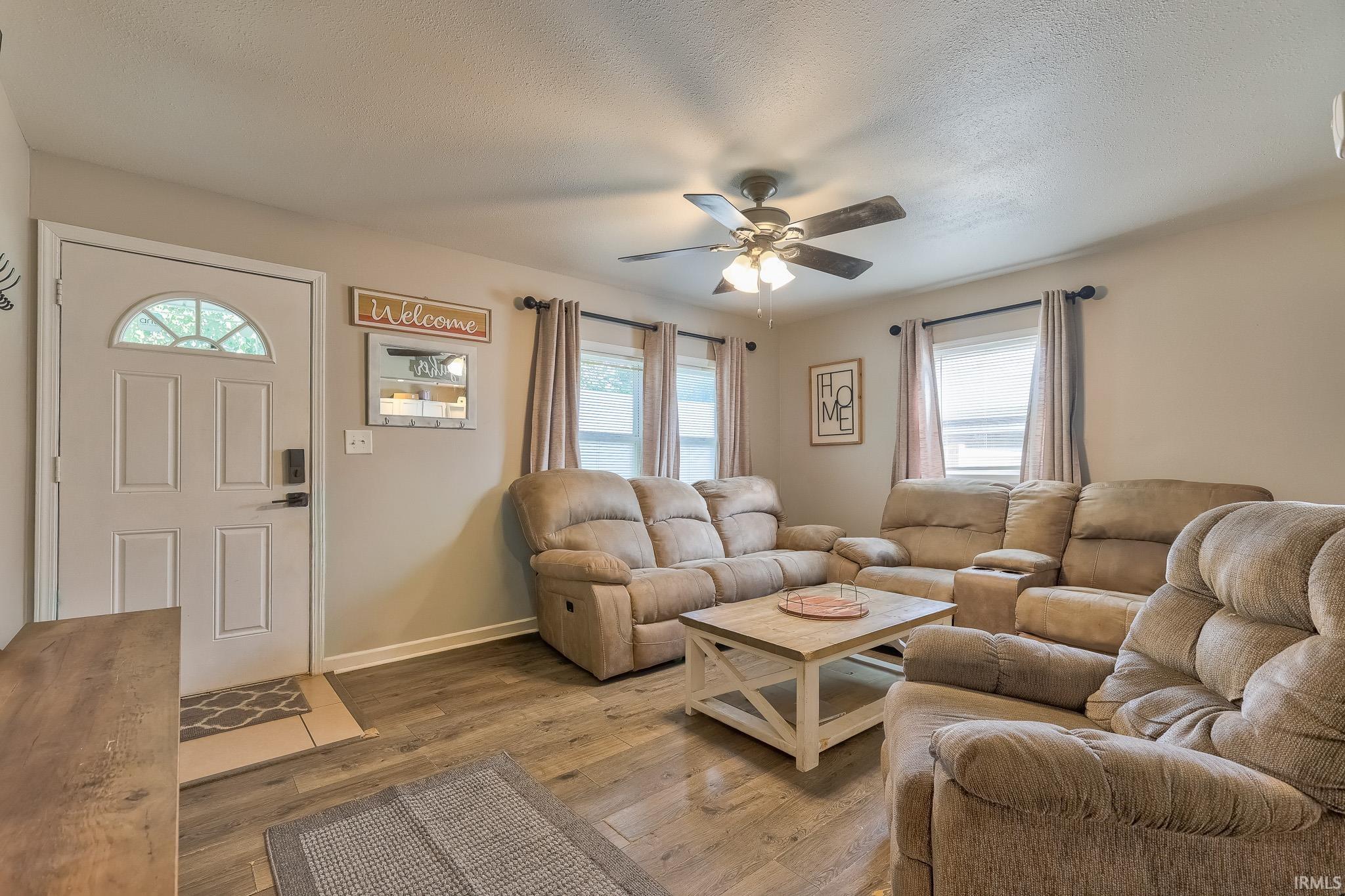 Photo 3 of Manufactured home for sale at 1829 Monroe Ave, Evansville, IN 47714 | MLS# 202638711 | Listing updated on 2026-09-18
