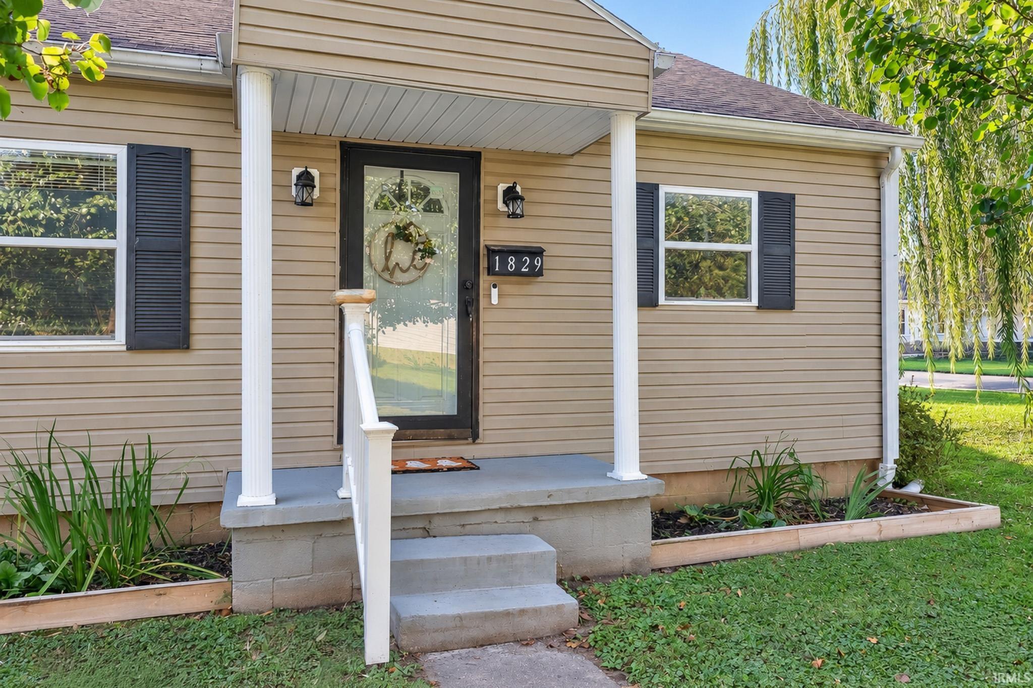 Photo 25 of Sale Pending at 1829 Monroe Ave, Evansville, IN 47714 | MLS# 202638711 | Listing updated on 2026-09-22