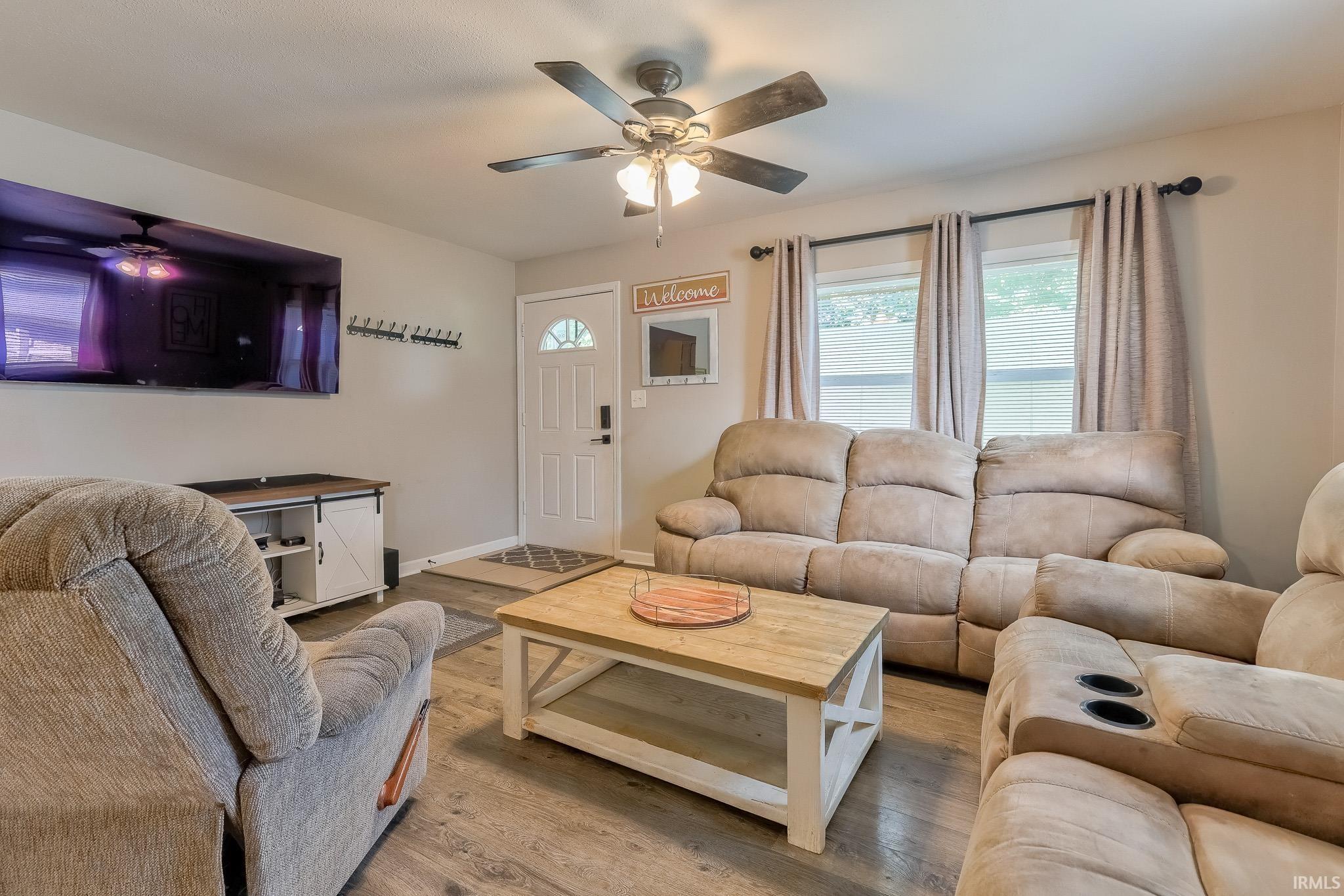 Photo 3 of Manufactured home for sale at 1829 Monroe Ave, Evansville, IN 47714 | MLS# 202638711 | Listing updated on 2026-09-18