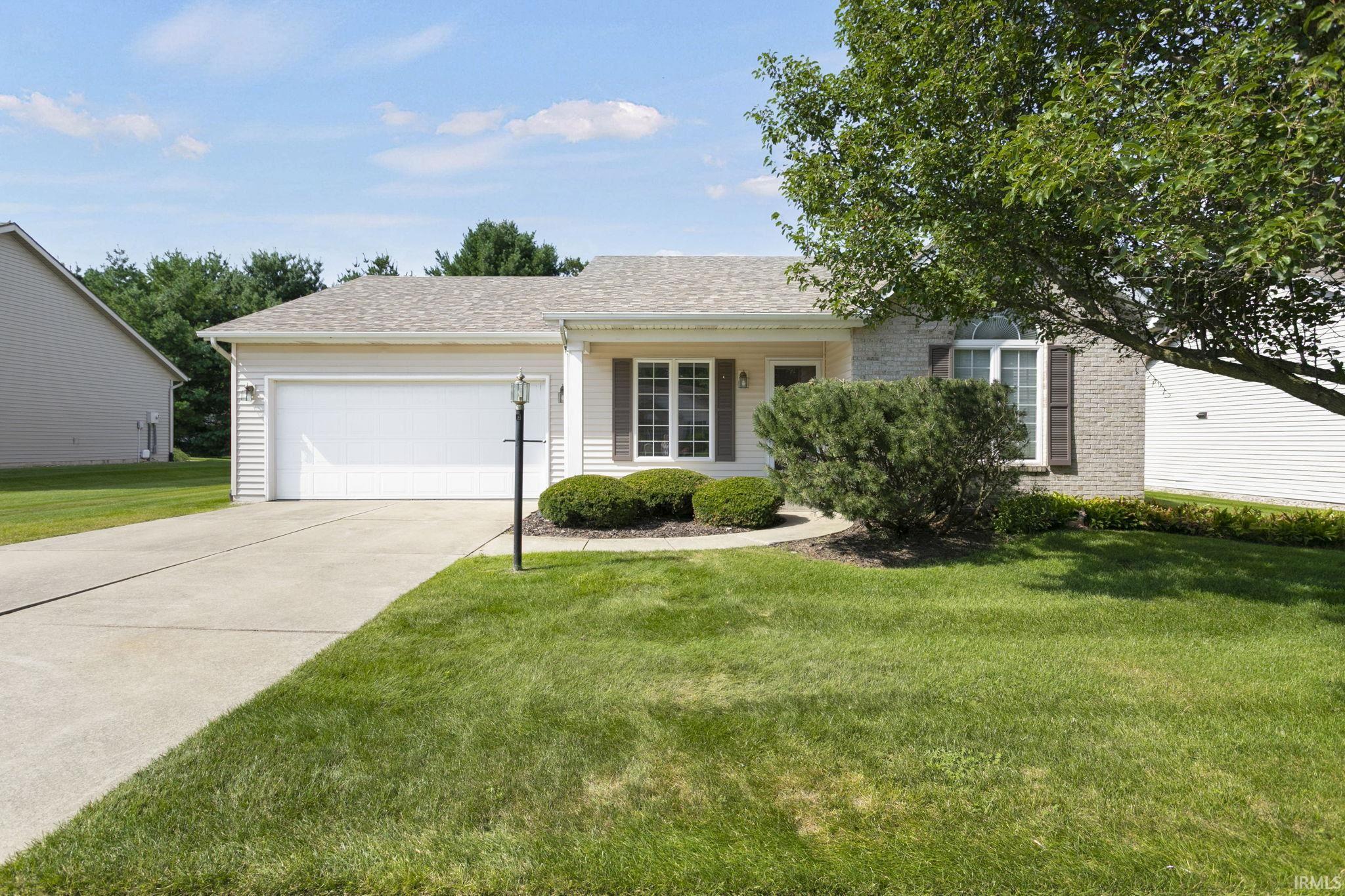 Photo 2 of Manufactured home for sale at 4117 Cherry Pointe Dr, South Bend, IN 46628 | MLS# 202638722 | Listing updated on 2026-09-18