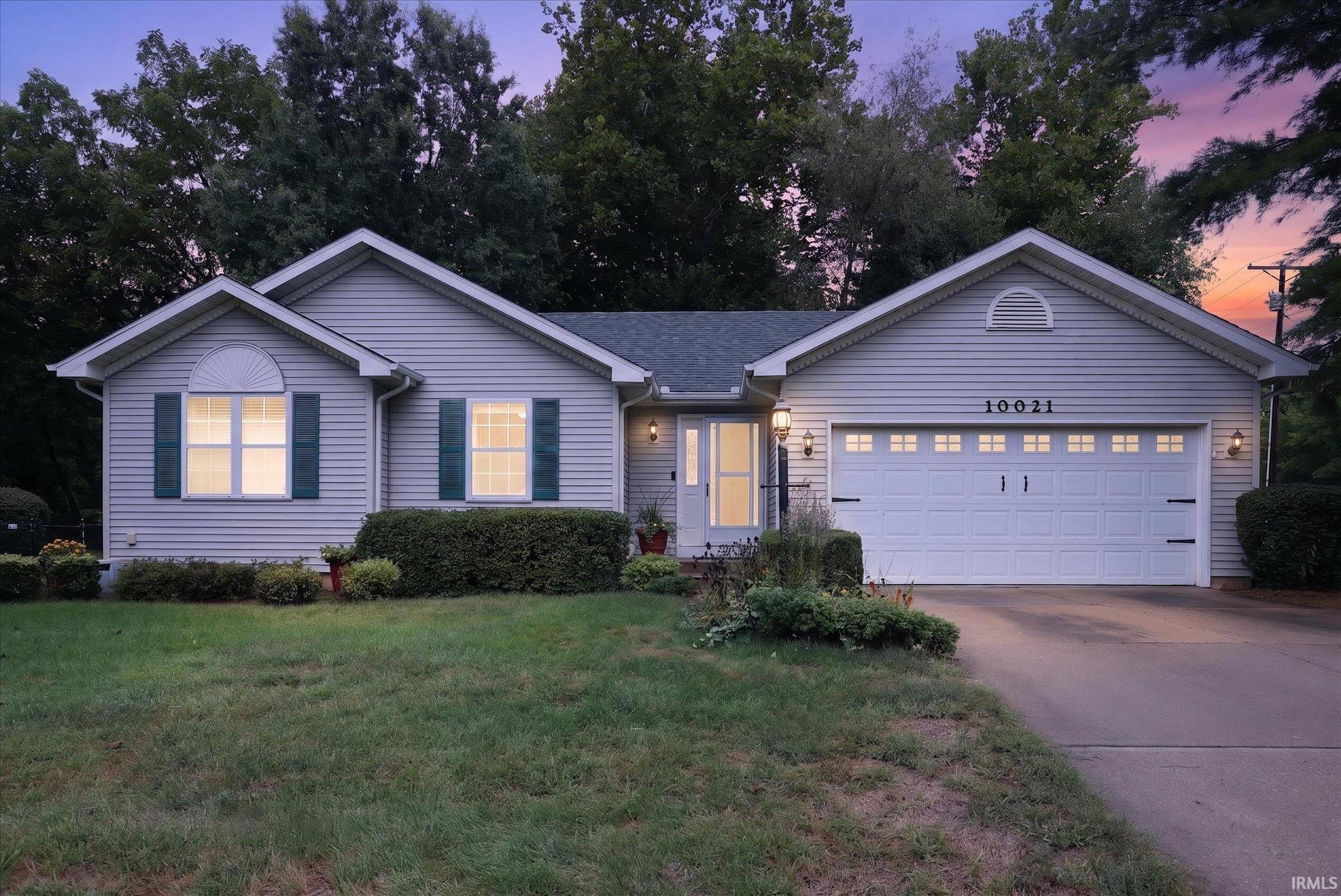 Photo 2 of Manufactured home for sale at 10021 Ashwood Forest Dr, Osceola, IN 46561 | MLS# 202638737 | Listing updated on 2026-09-18