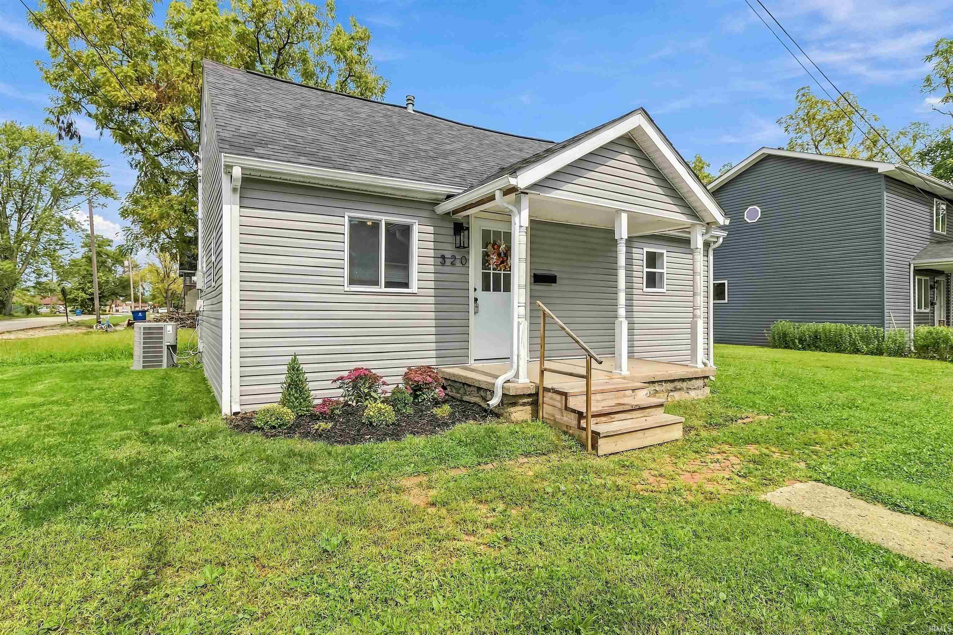 Photo 2 of Manufactured home for sale at 320 W 37th Street, Marion, IN 46953 | MLS# 202638768 | Listing updated on 2026-09-18