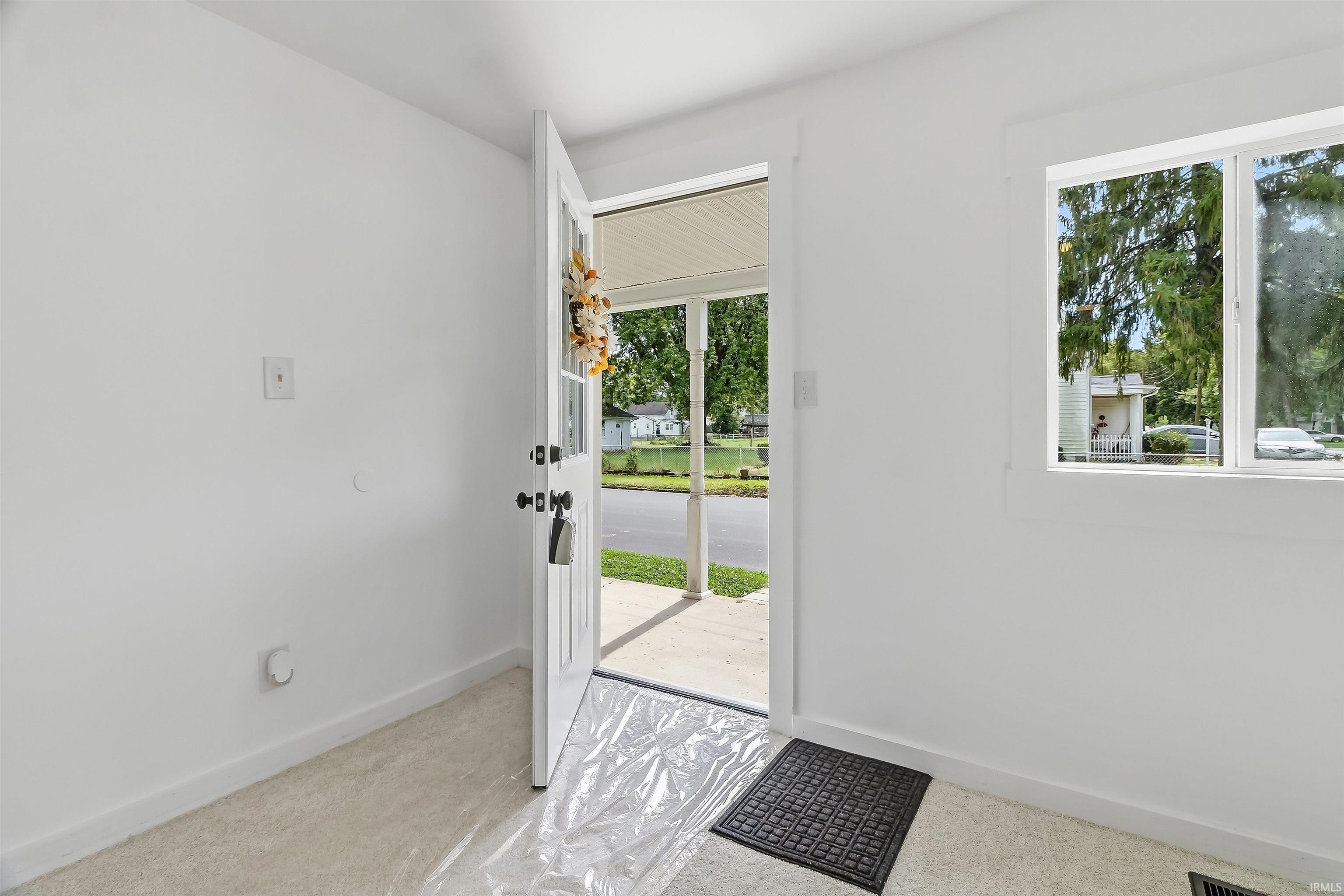 Photo 3 of Manufactured home for sale at 320 W 37th Street, Marion, IN 46953 | MLS# 202638768 | Listing updated on 2026-09-18