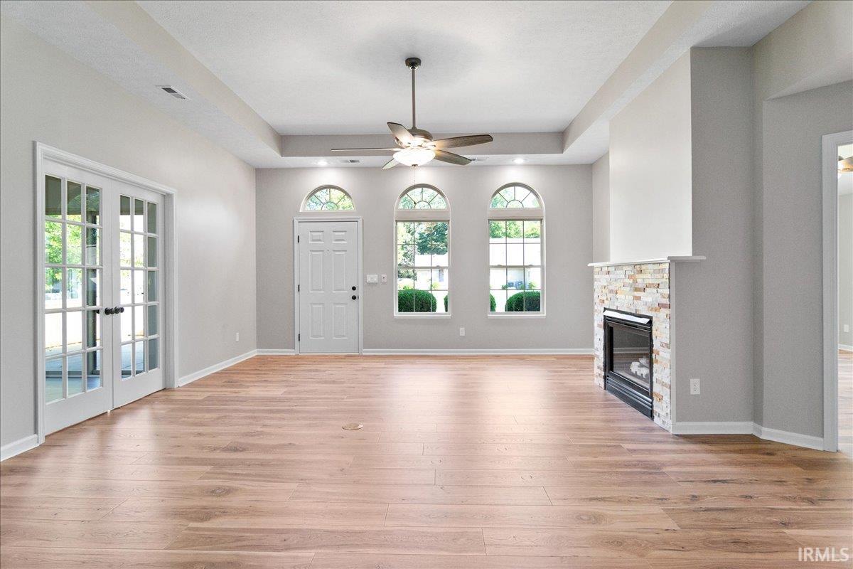 Photo 3 of Condo for sale at 8103 Gate Way Dr, Evansville, IN 47715 | MLS# 202638771 | Listing updated on 2026-09-18
