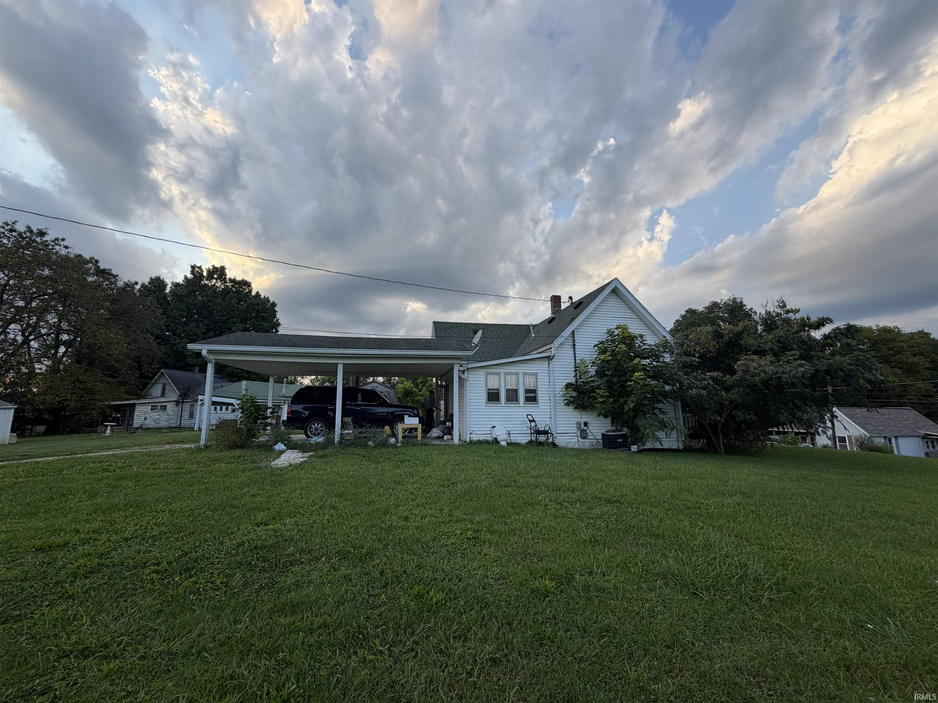 Photo 4 of Manufactured home for sale at 607 Lafayette Ave, Bedford, IN 47421 | MLS# 202638791 | Listing updated on 2026-09-18